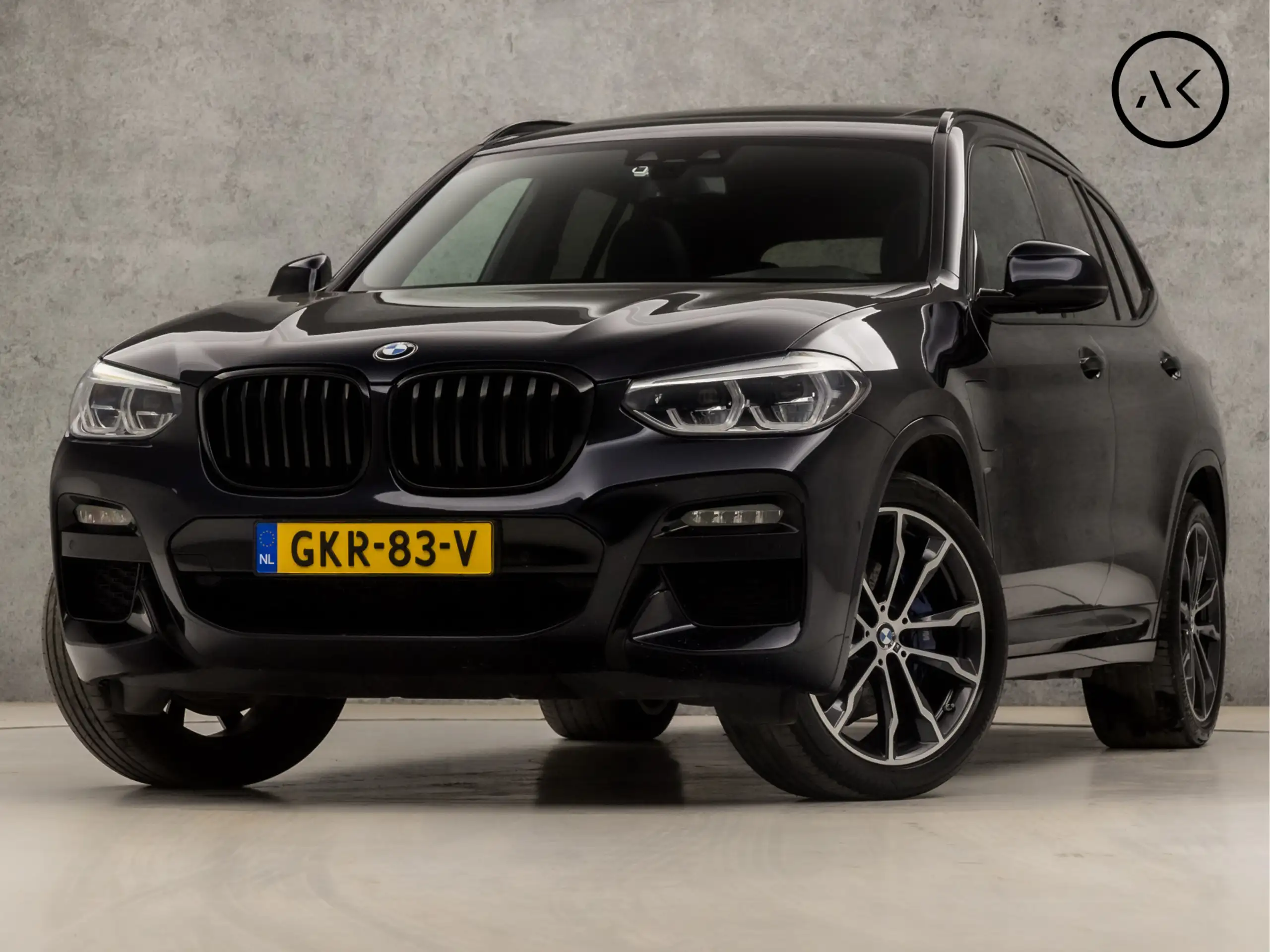 BMW - X3