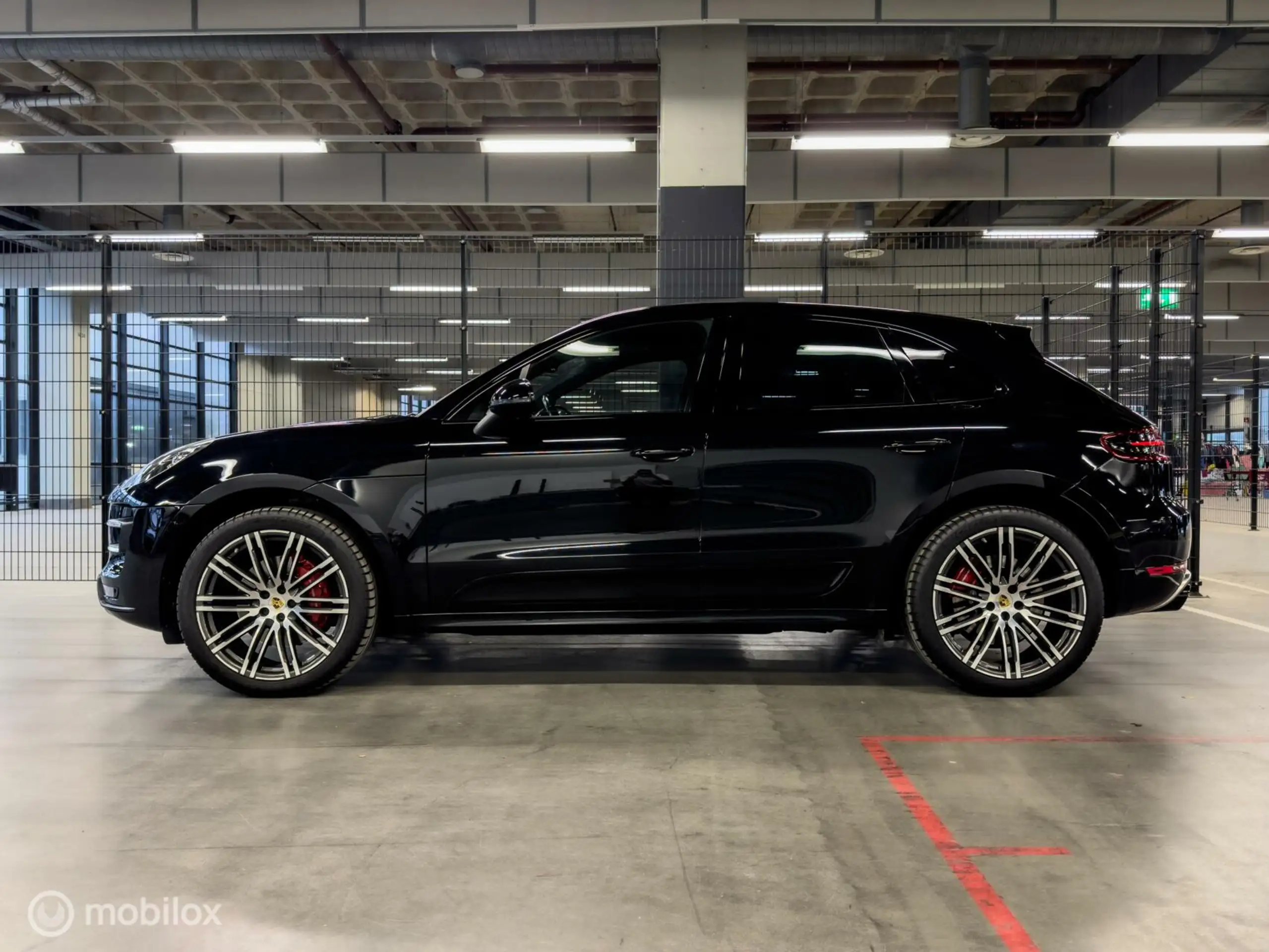 Porsche - Macan