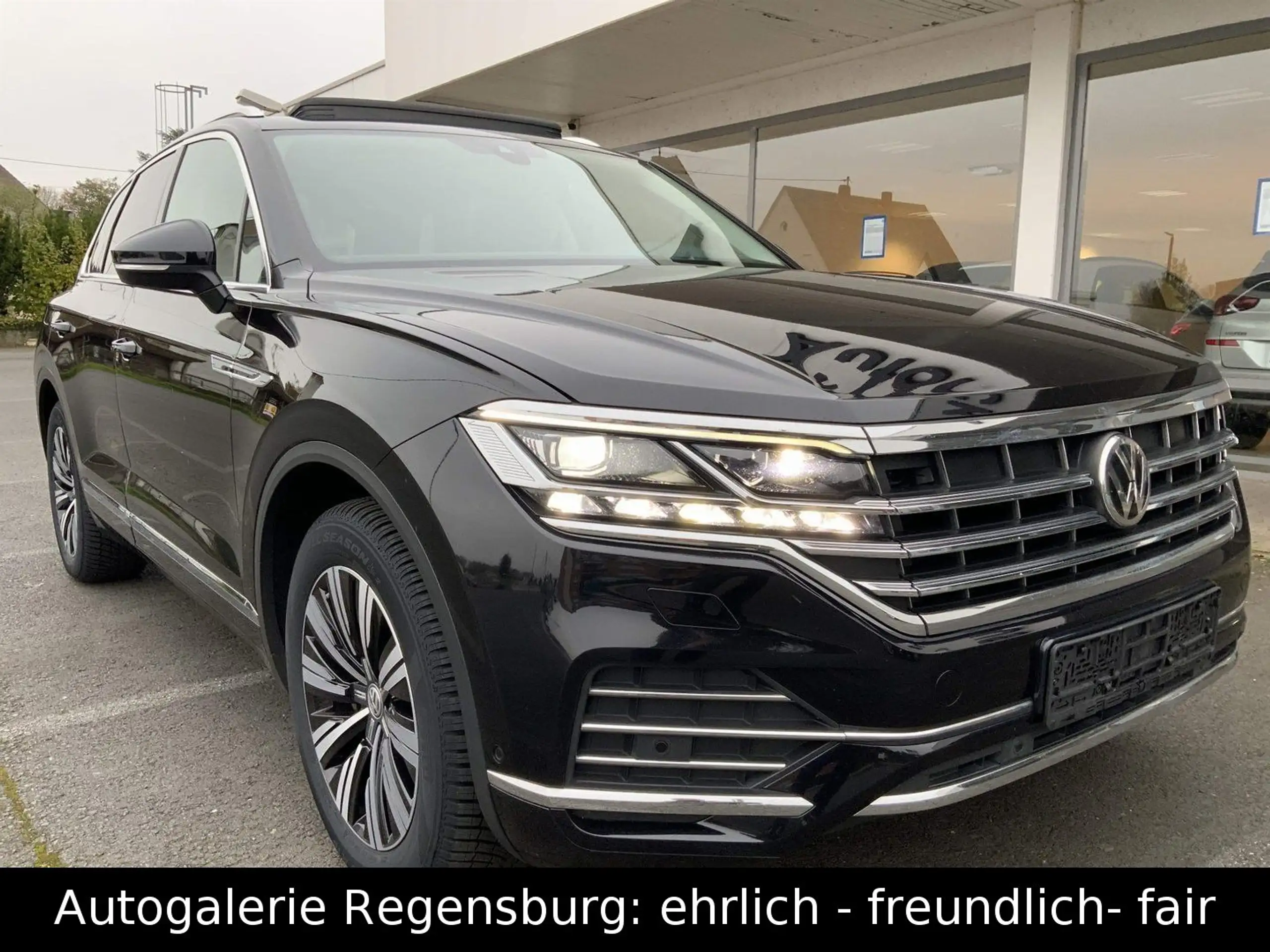 Volkswagen - Touareg