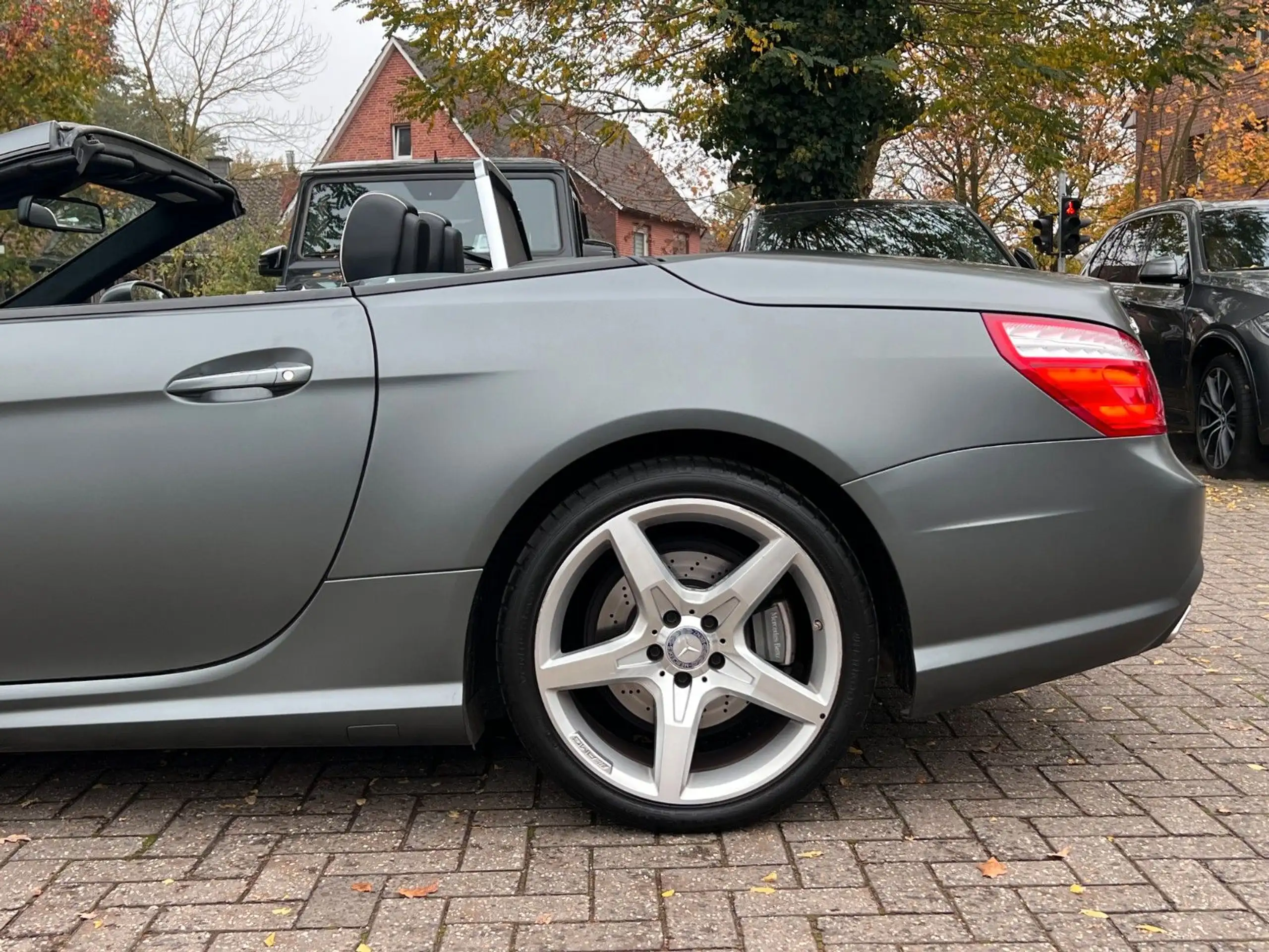 Mercedes-Benz - SL 500