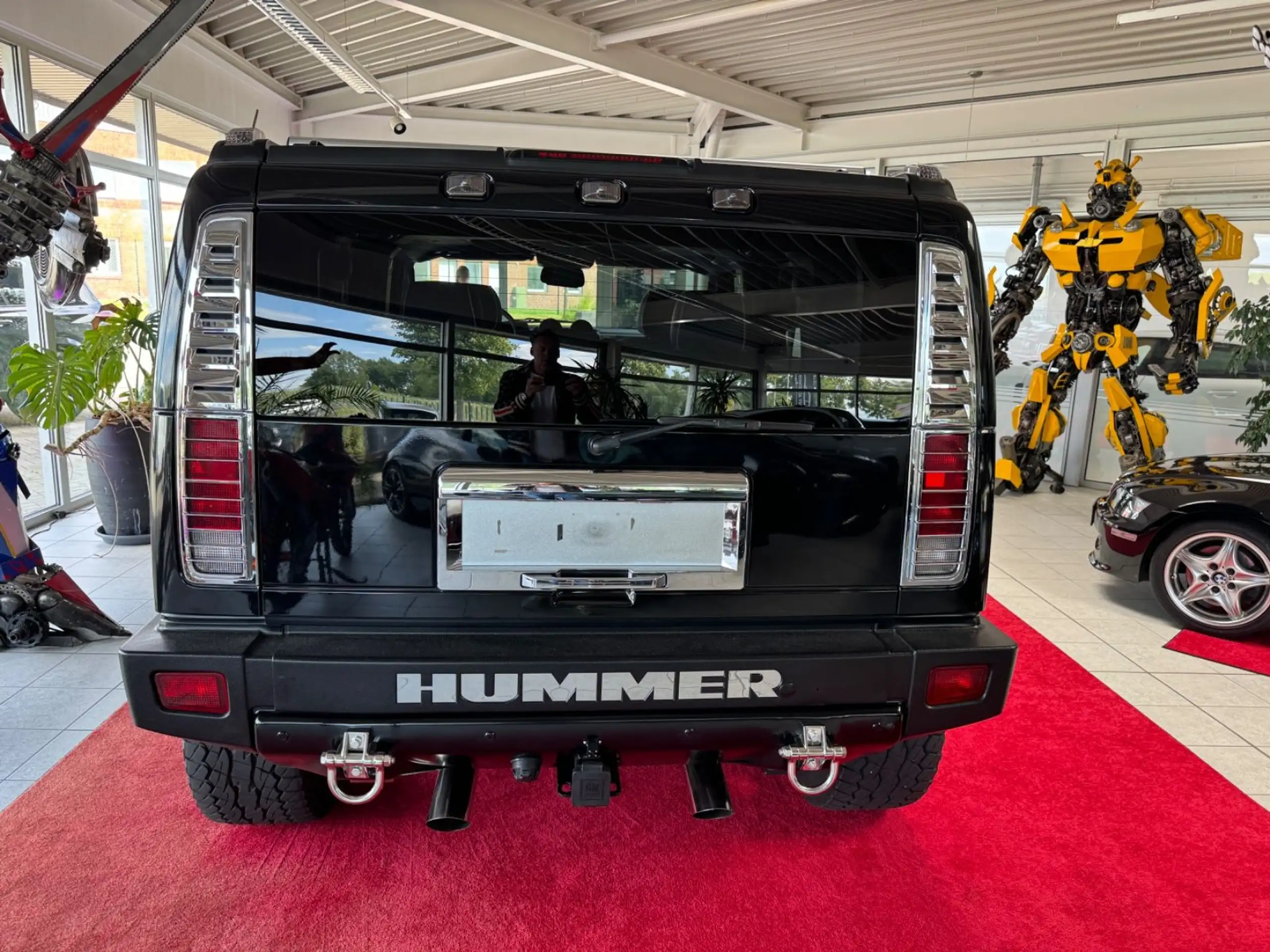 HUMMER - H2