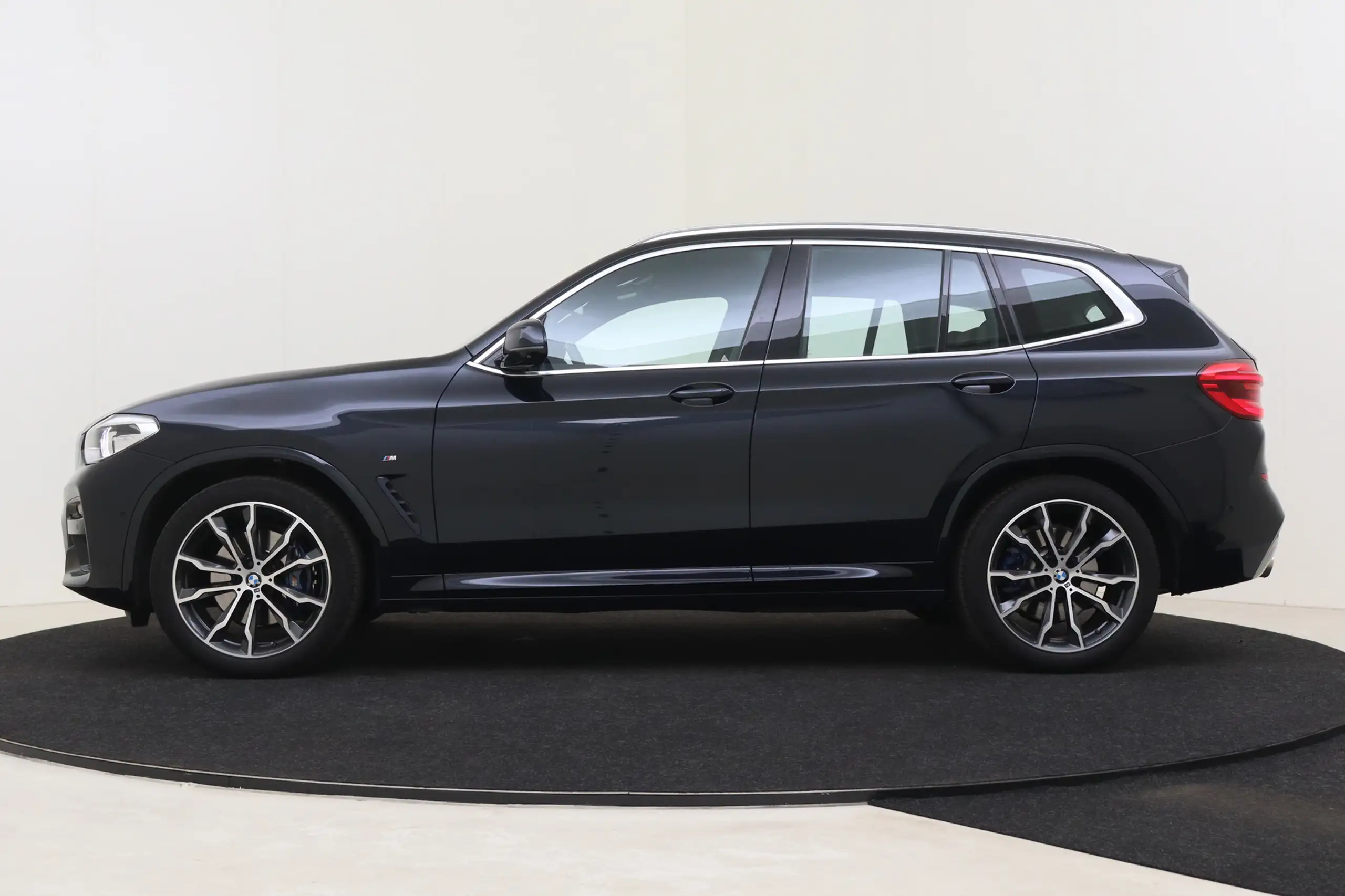 BMW - X3