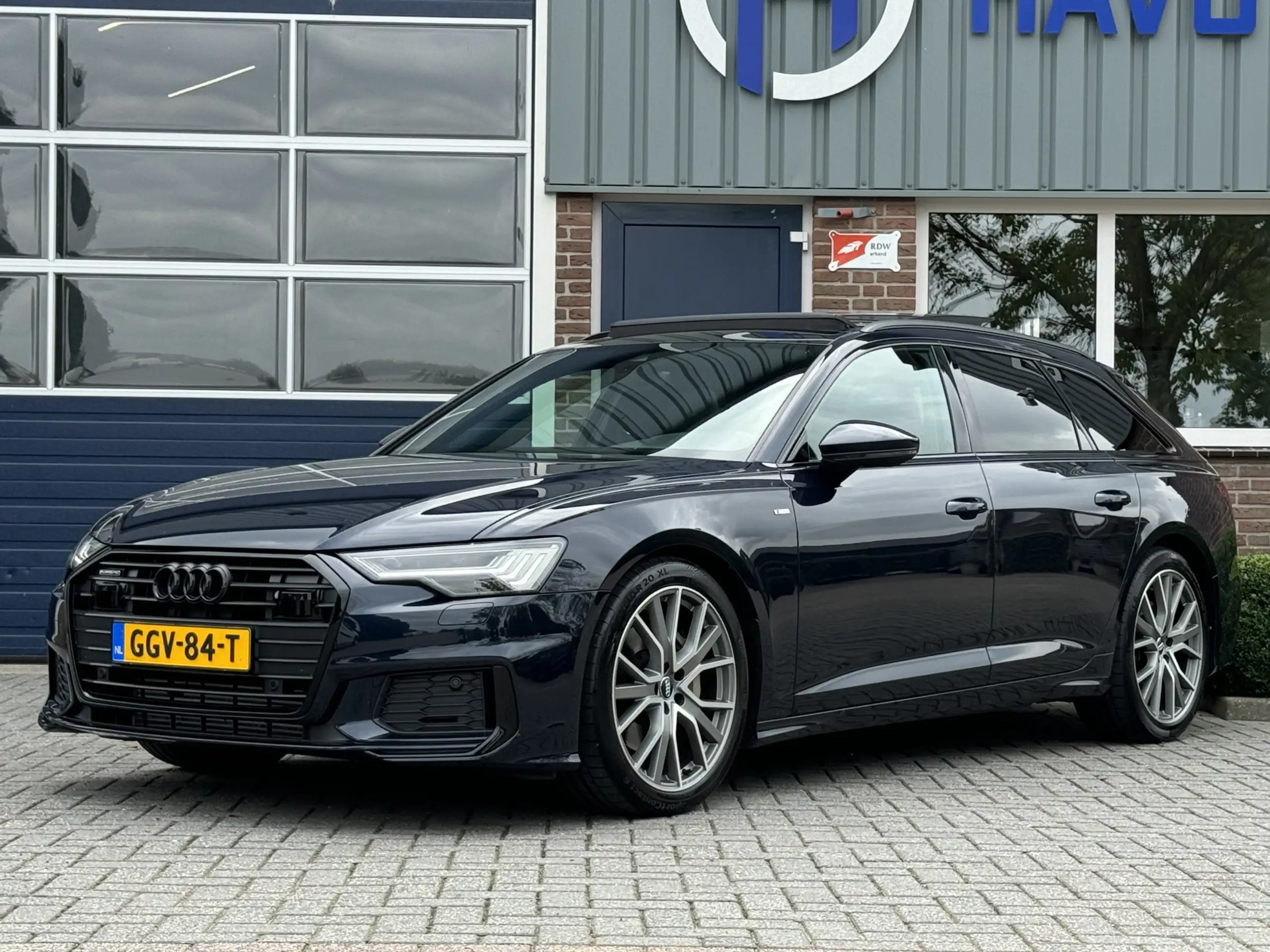 Audi - A6