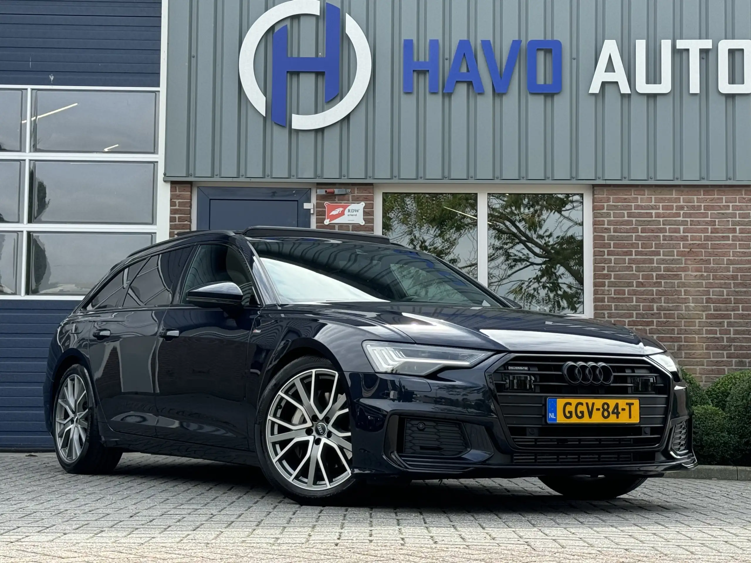 Audi - A6