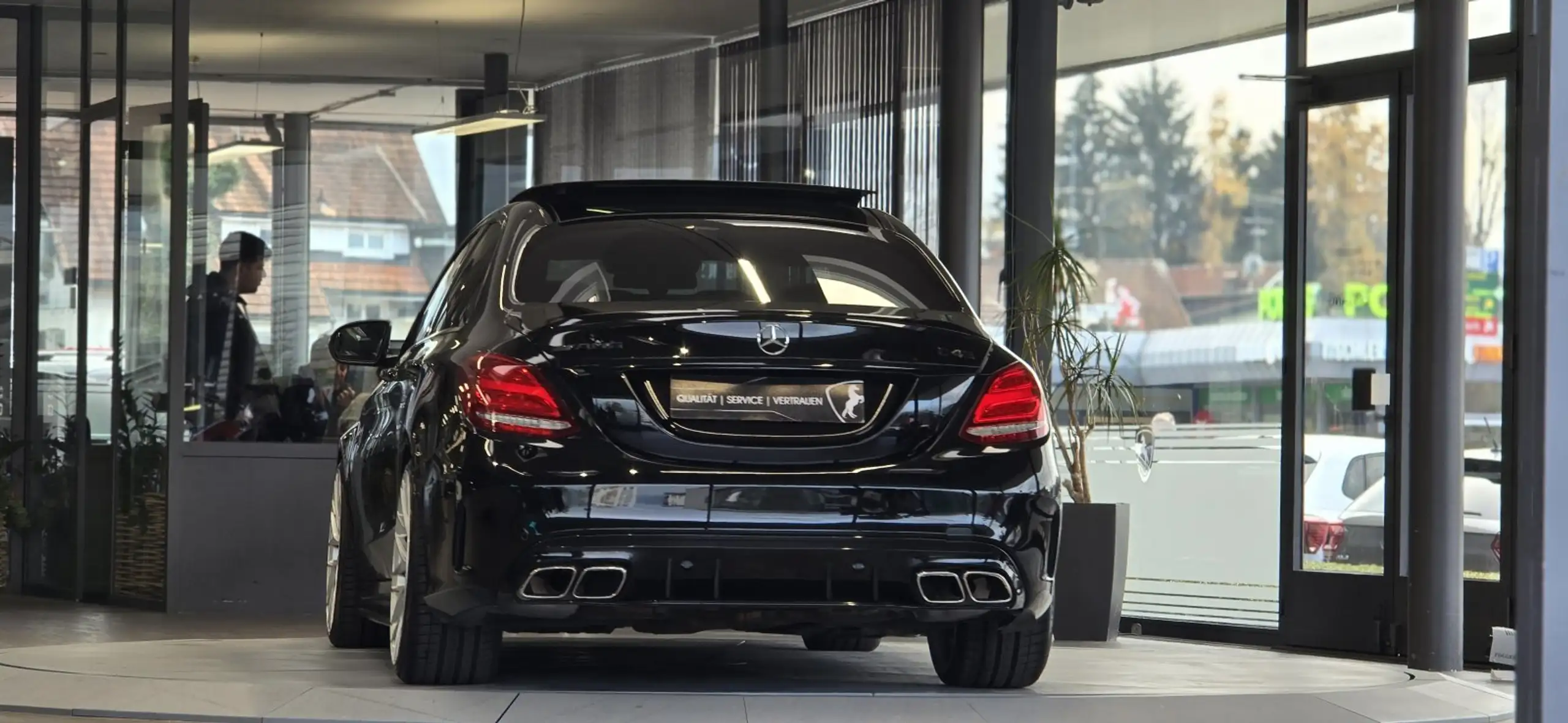 Mercedes-Benz - C 43 AMG