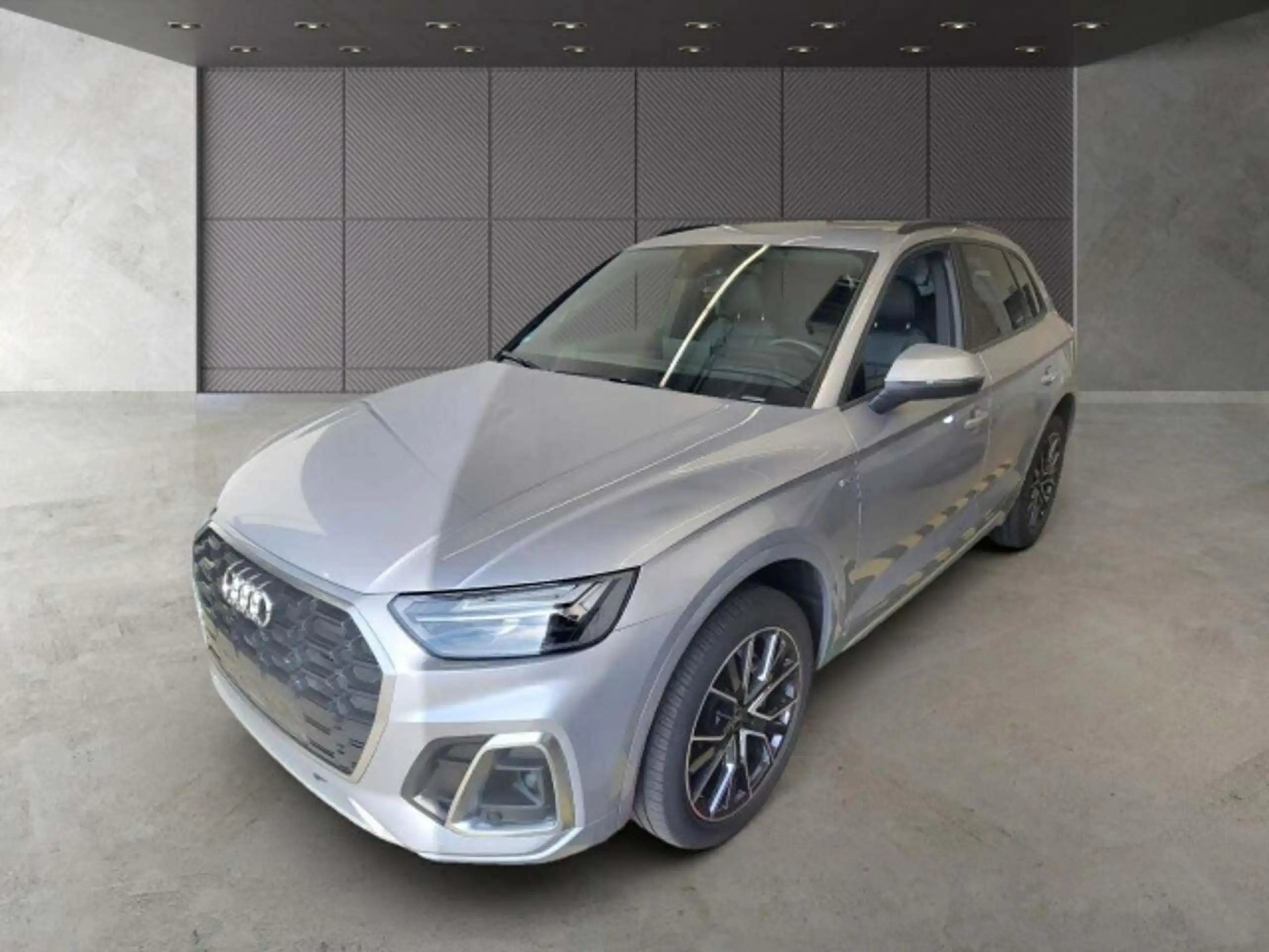 Audi - Q5