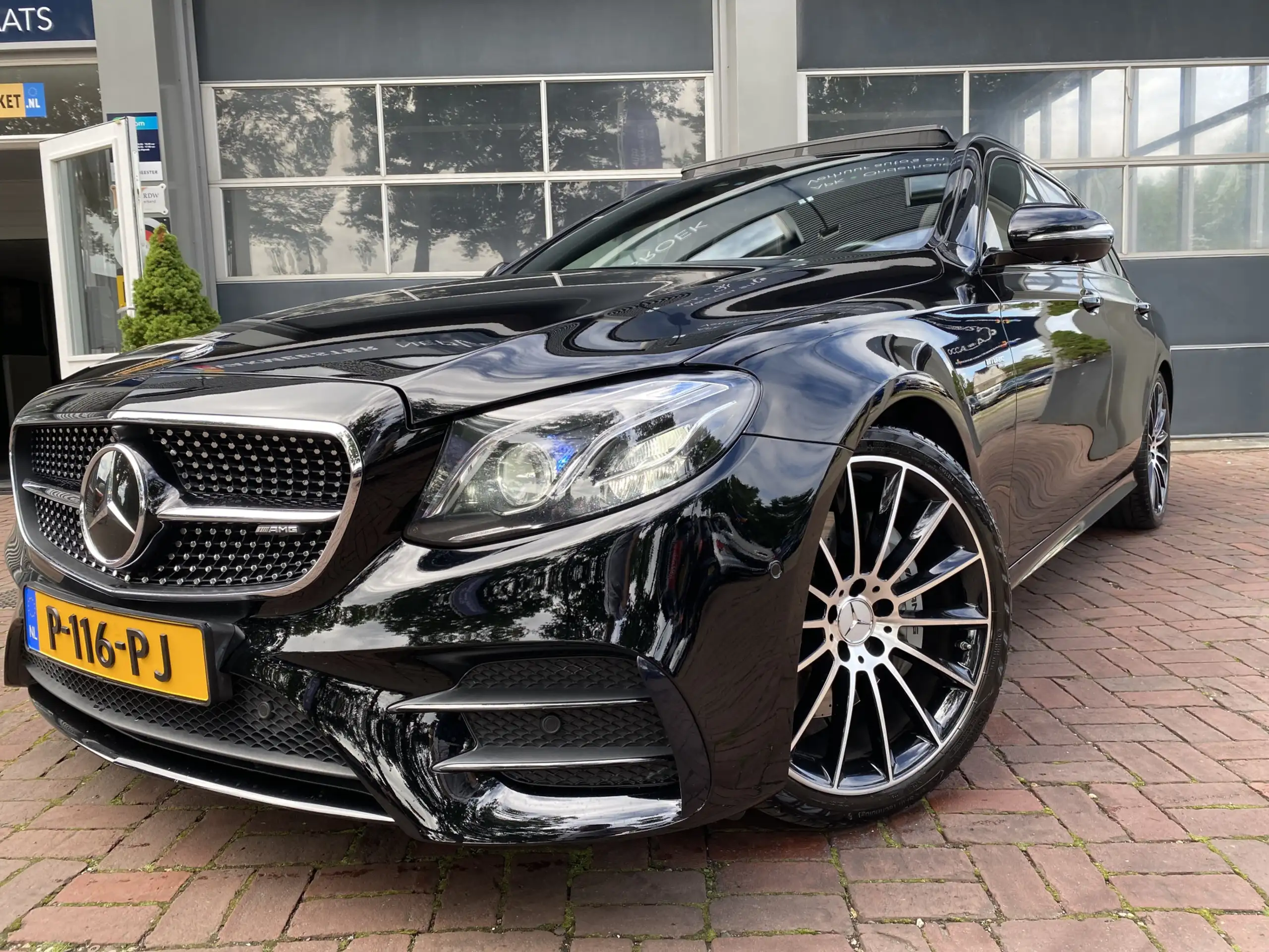 Mercedes-Benz - E 43 AMG