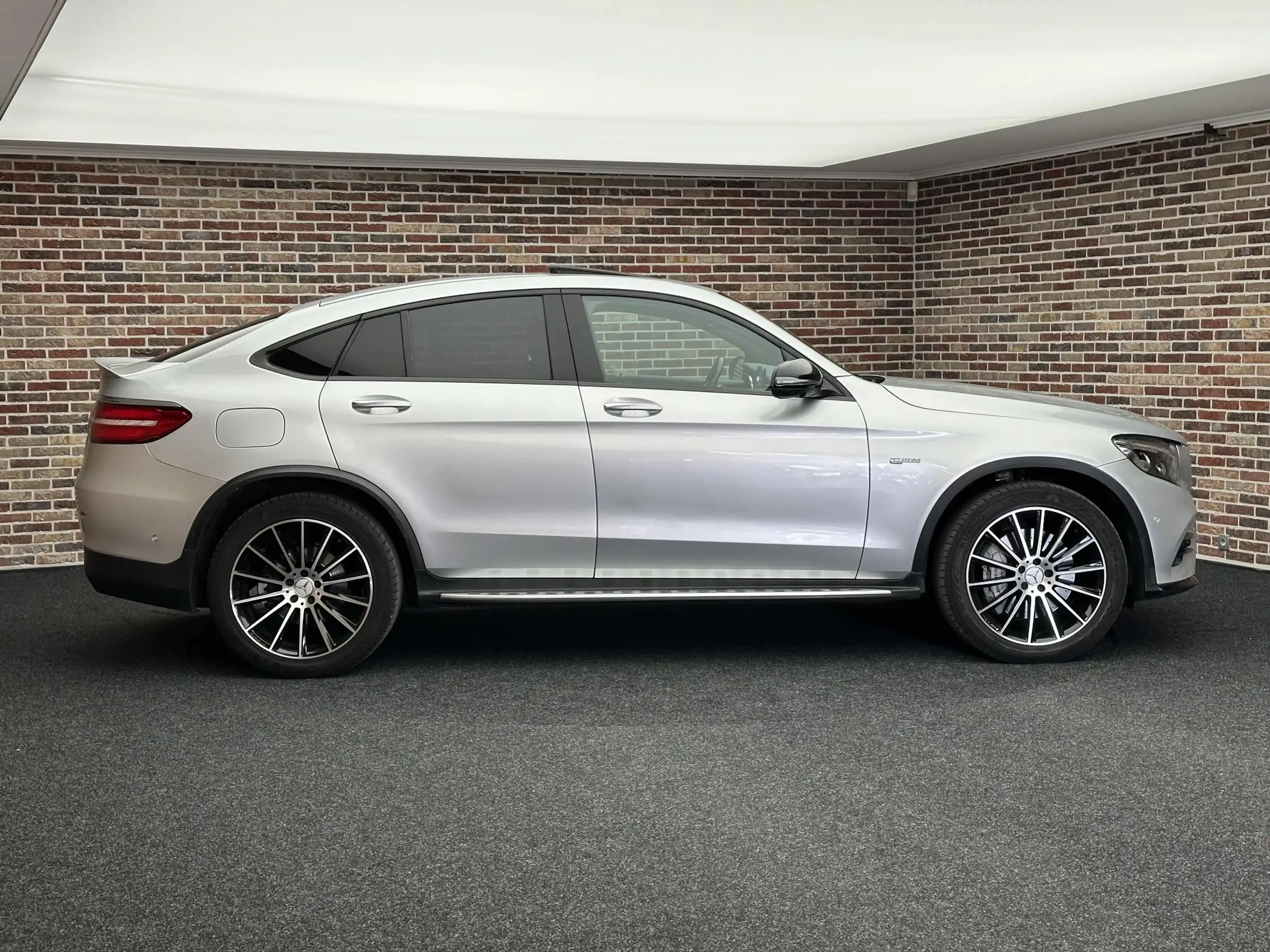 Mercedes-Benz - GLC 43 AMG