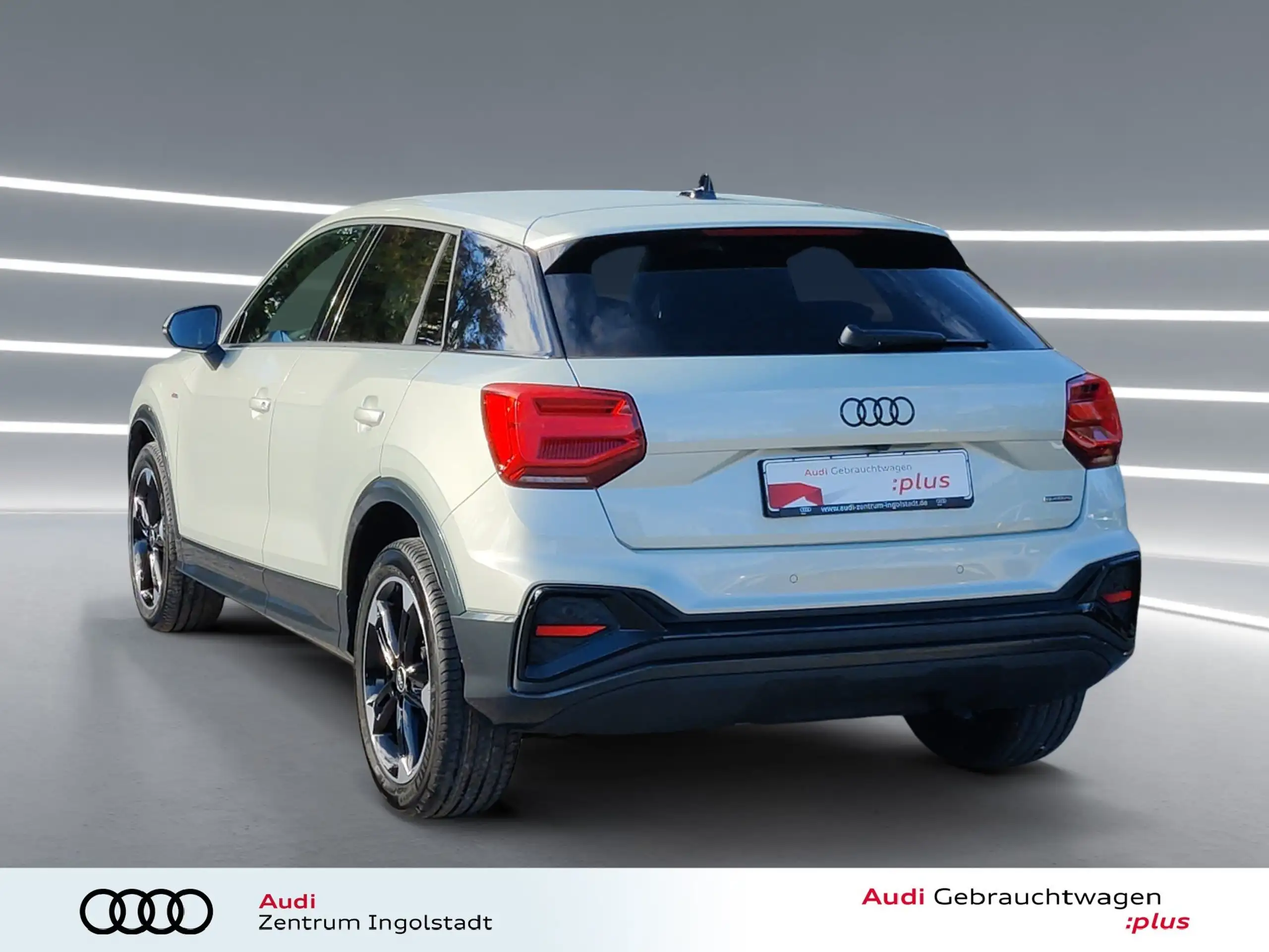 Audi - Q2