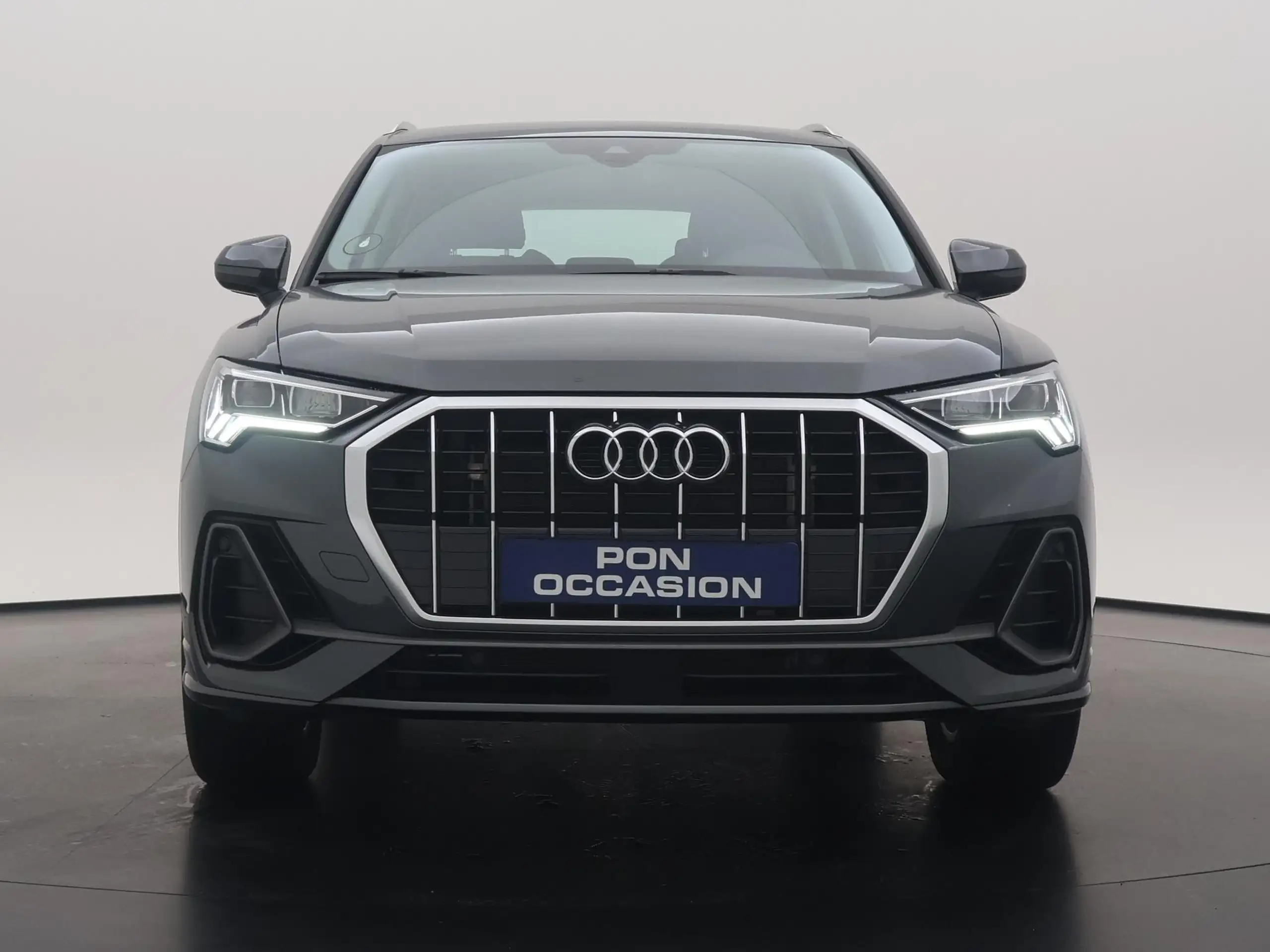 Audi - Q3