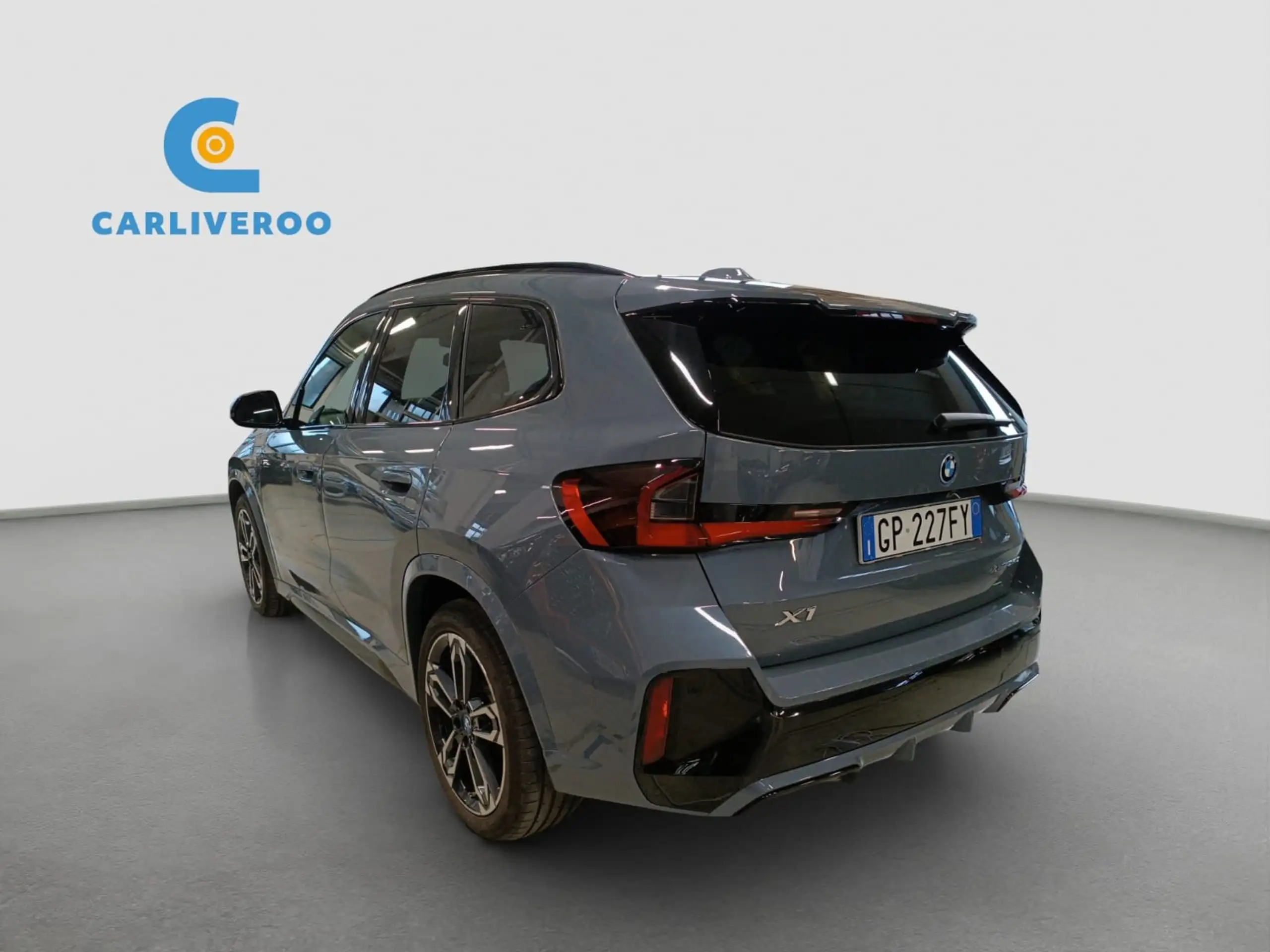 BMW - X1