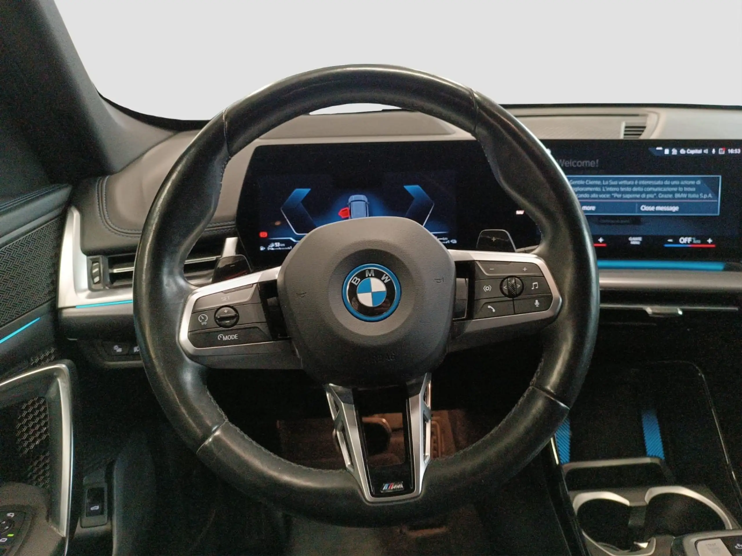 BMW - X1