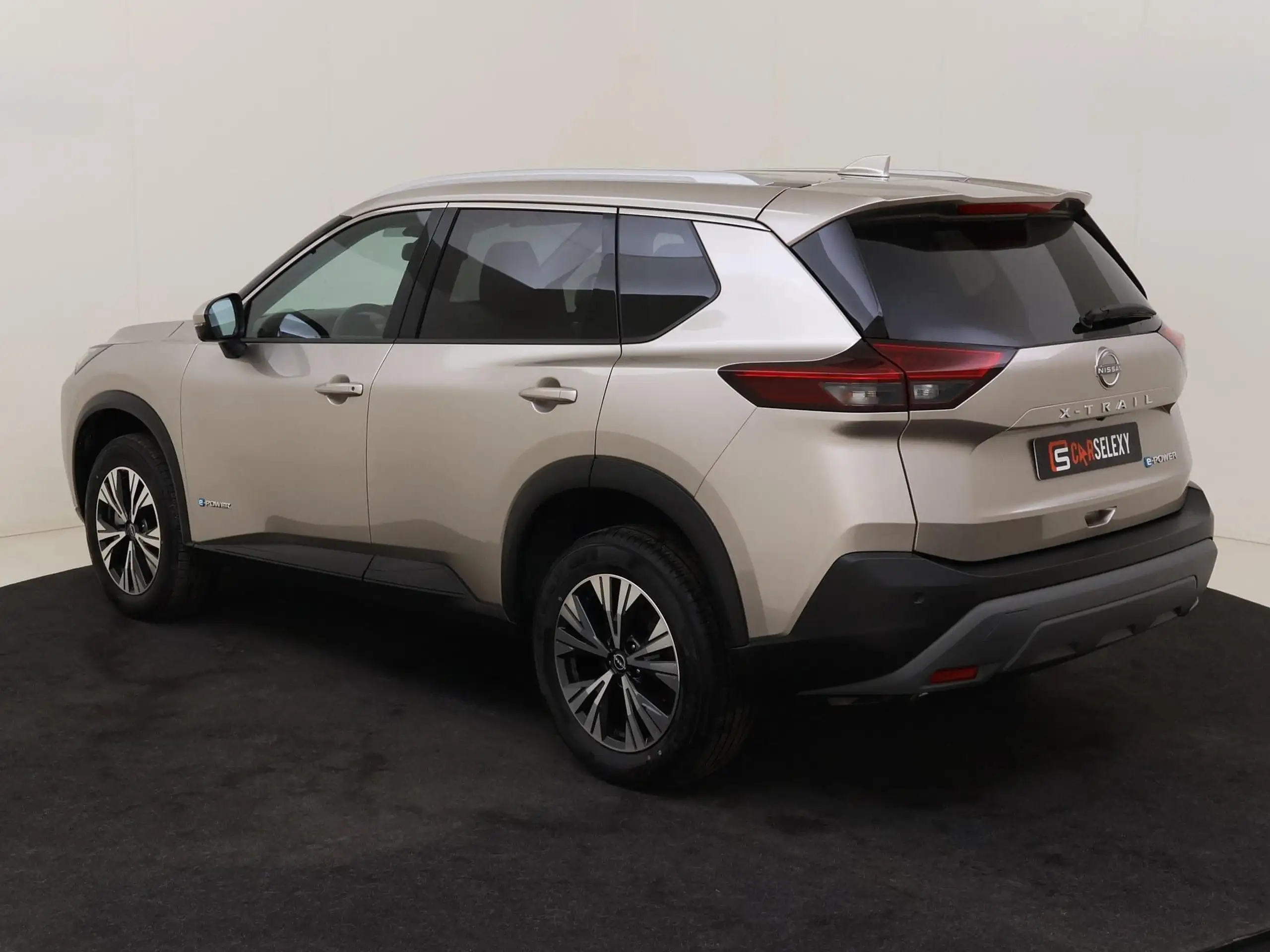 Nissan - X-Trail