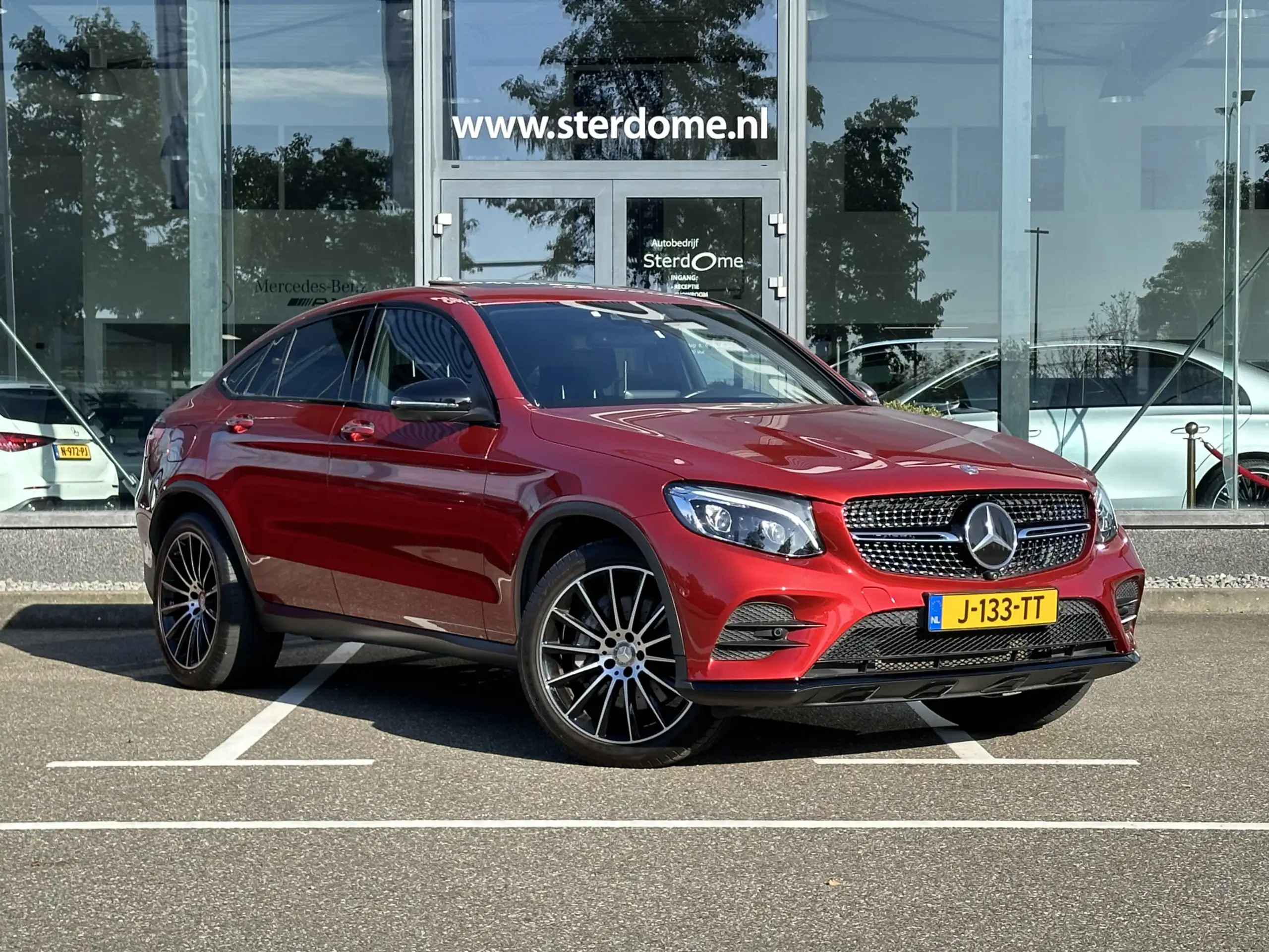 Mercedes-Benz - GLC 250