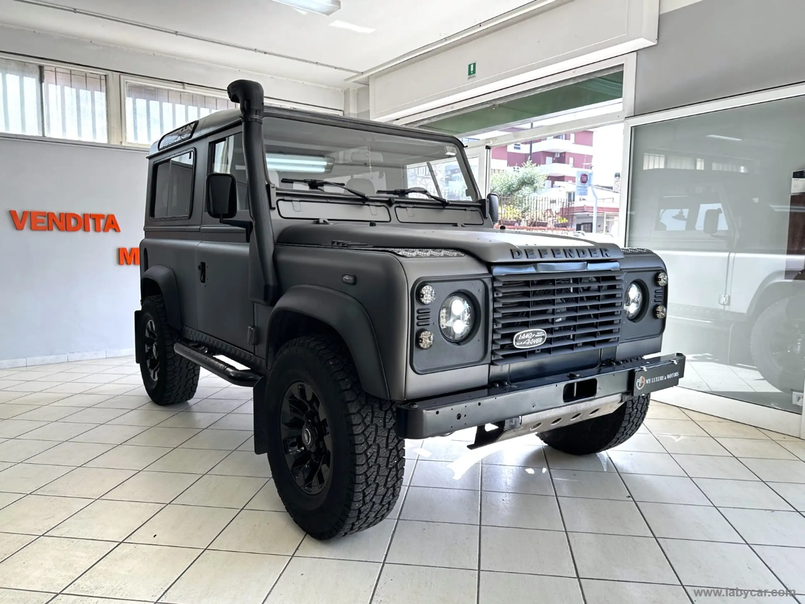 Land Rover Defender 2000