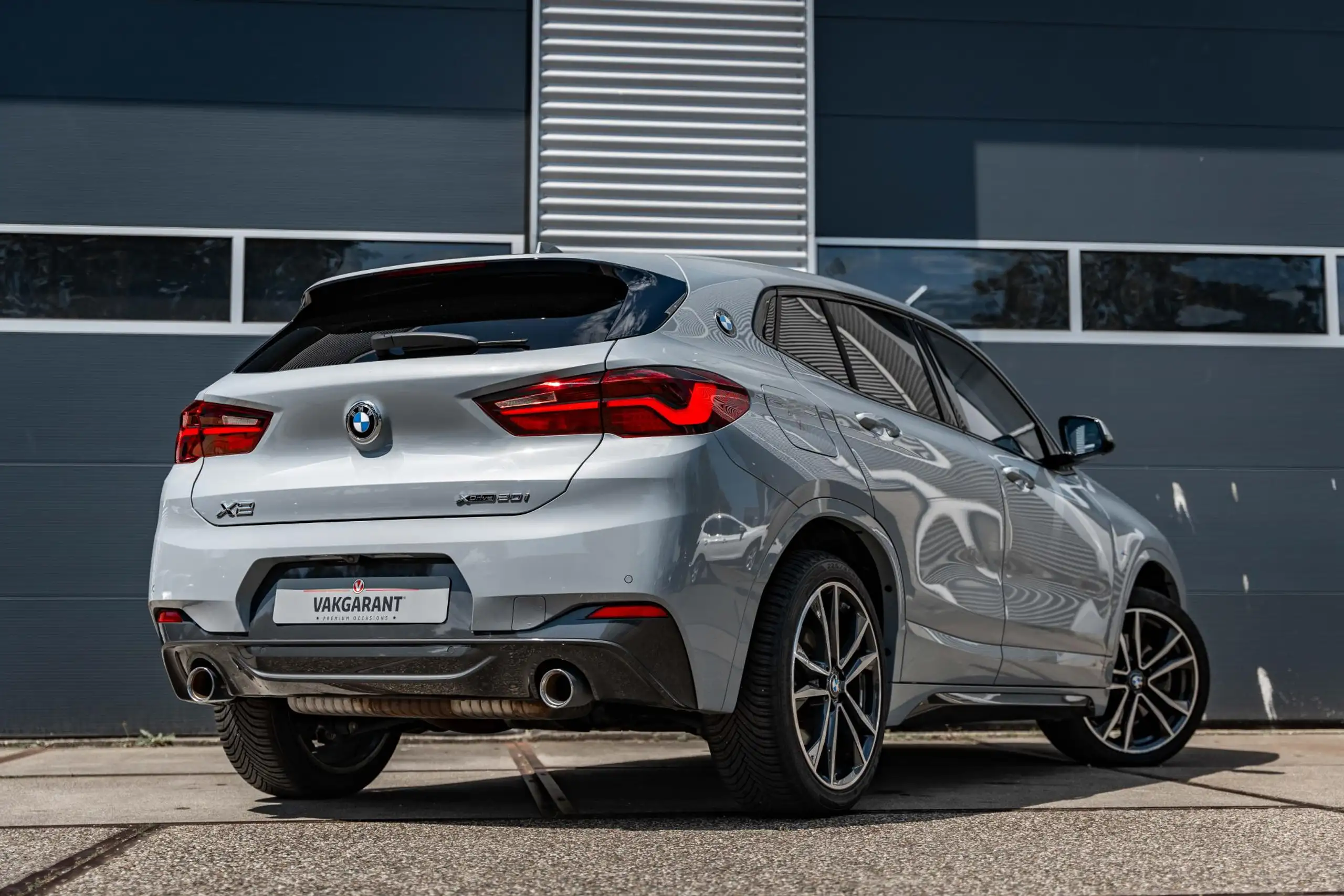 BMW - X2