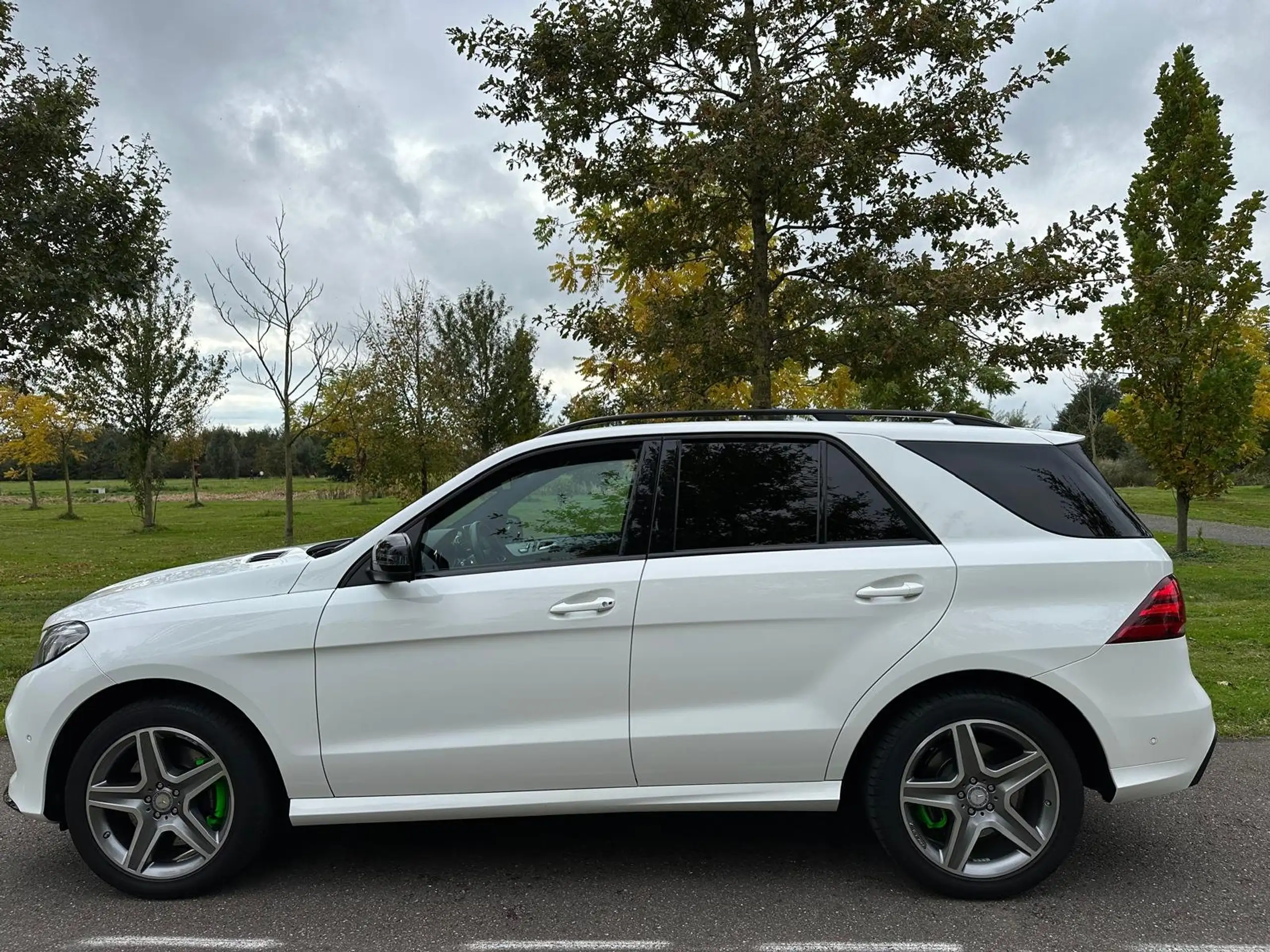 Mercedes-Benz - GLE 500