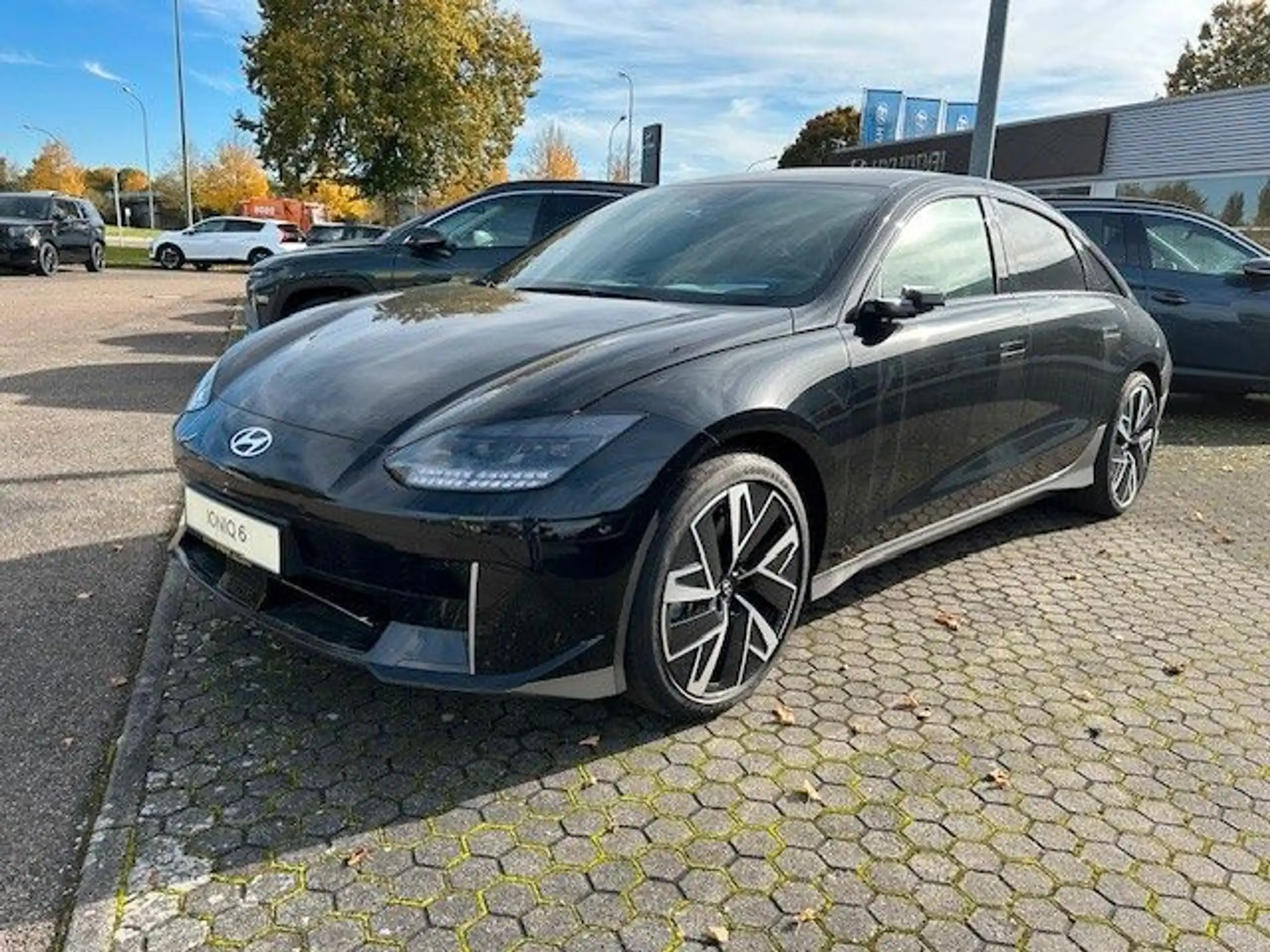 Hyundai - IONIQ 6