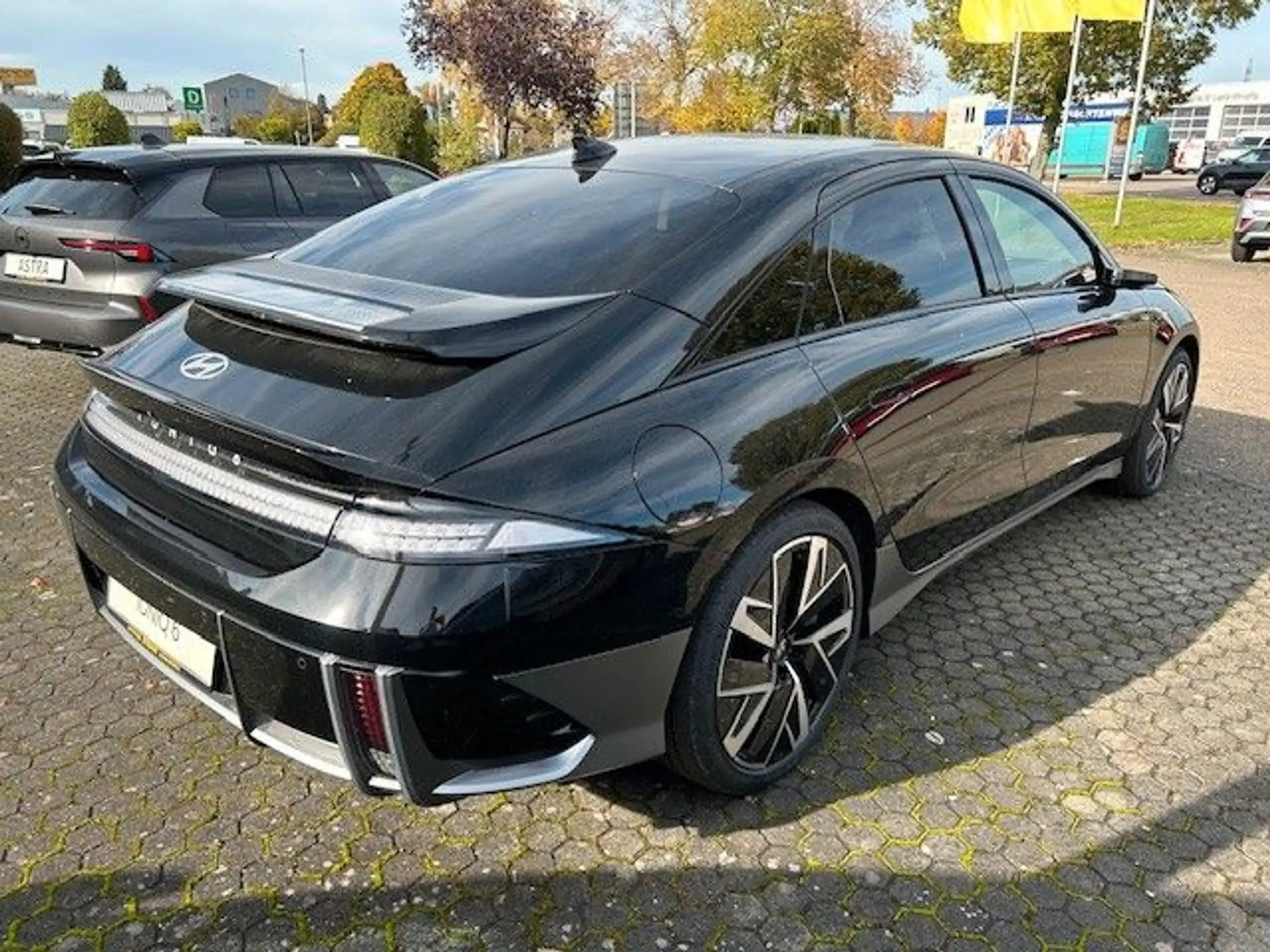 Hyundai - IONIQ 6