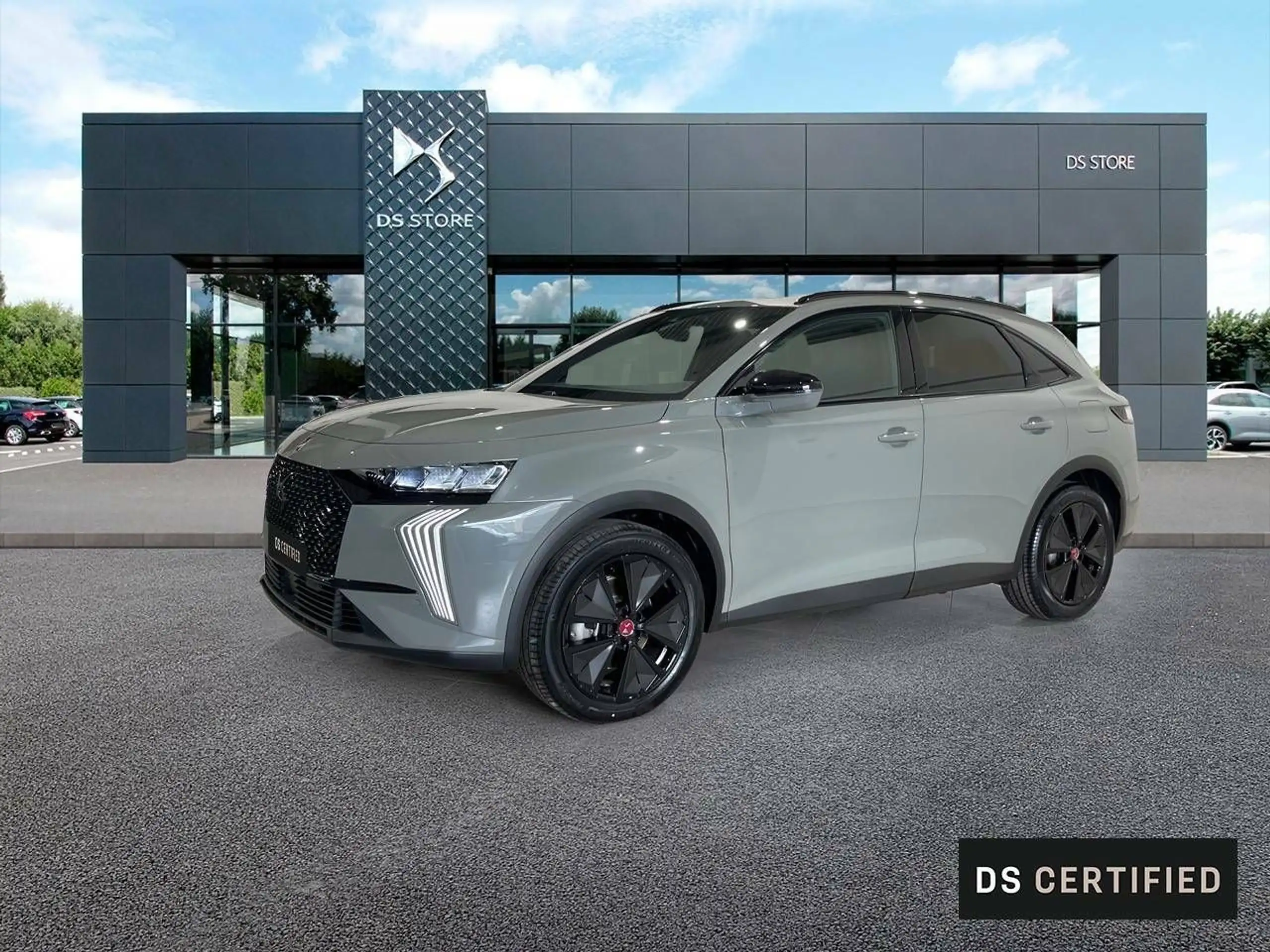 DS Automobiles - DS 7 Crossback