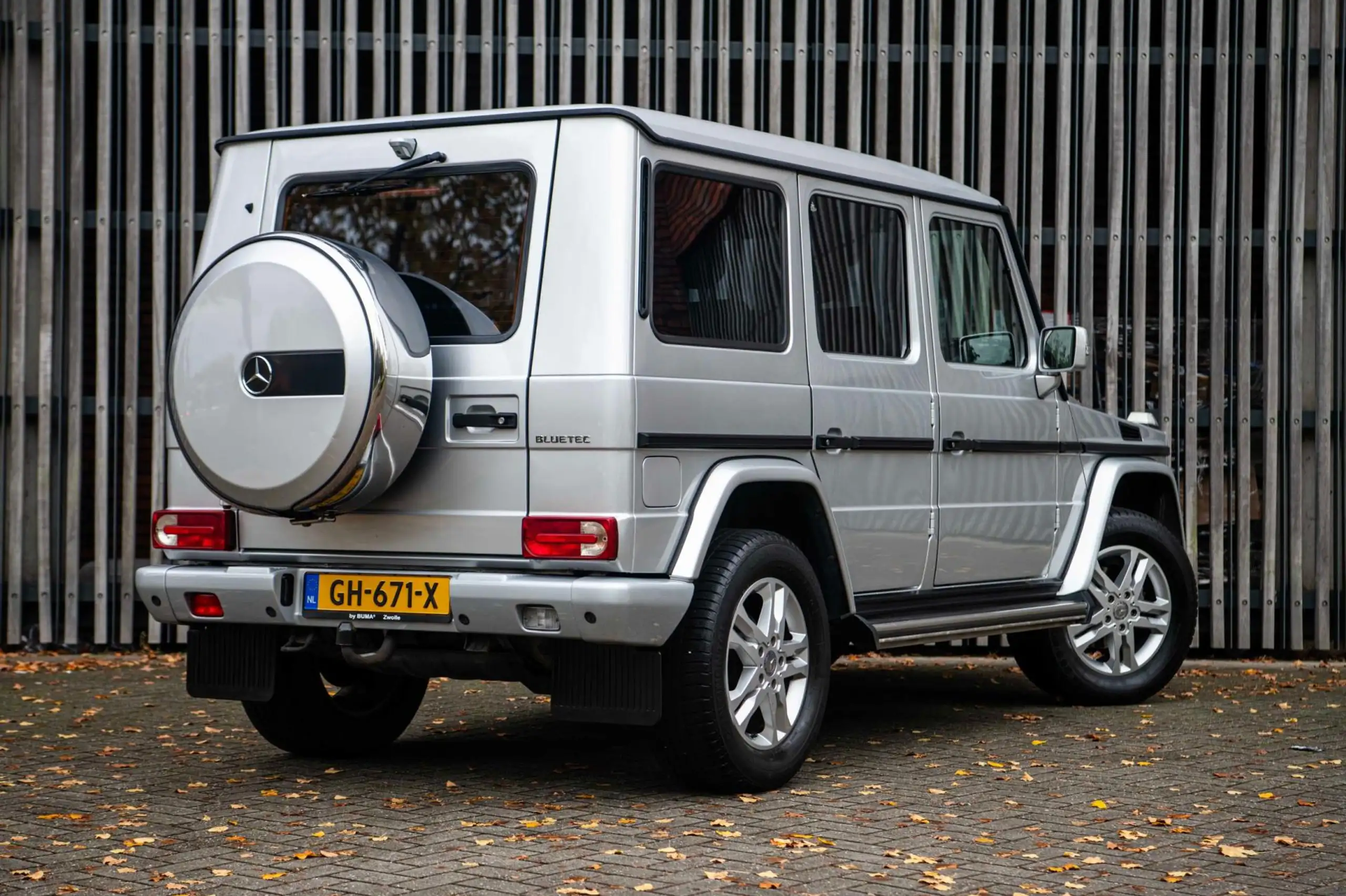 Mercedes-Benz - G 350