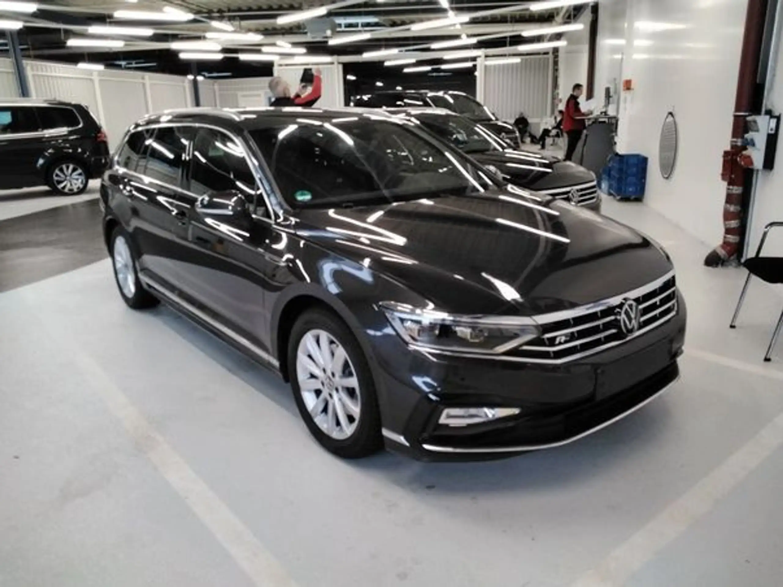 Volkswagen - Passat Variant