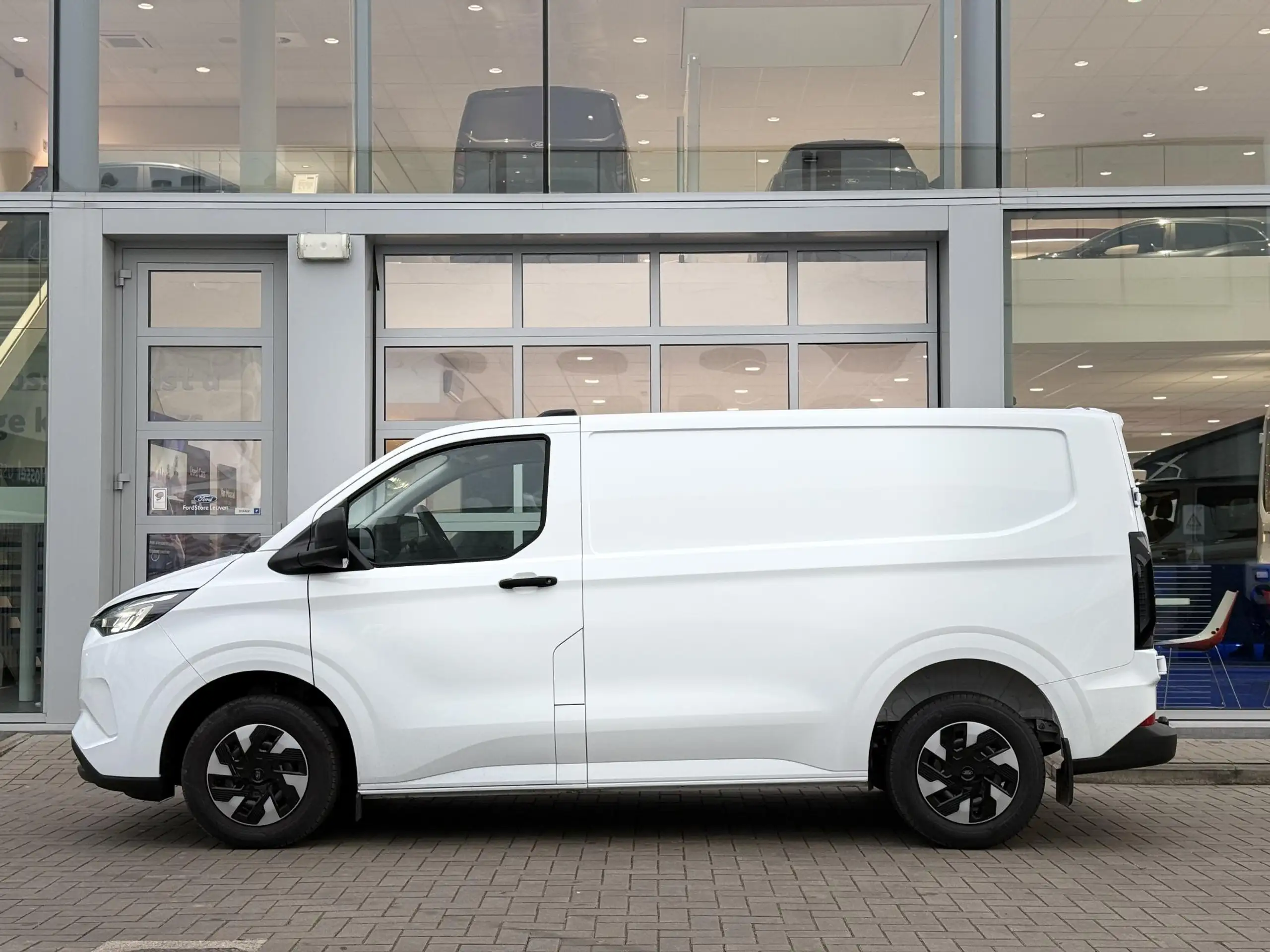 Ford - Transit Custom