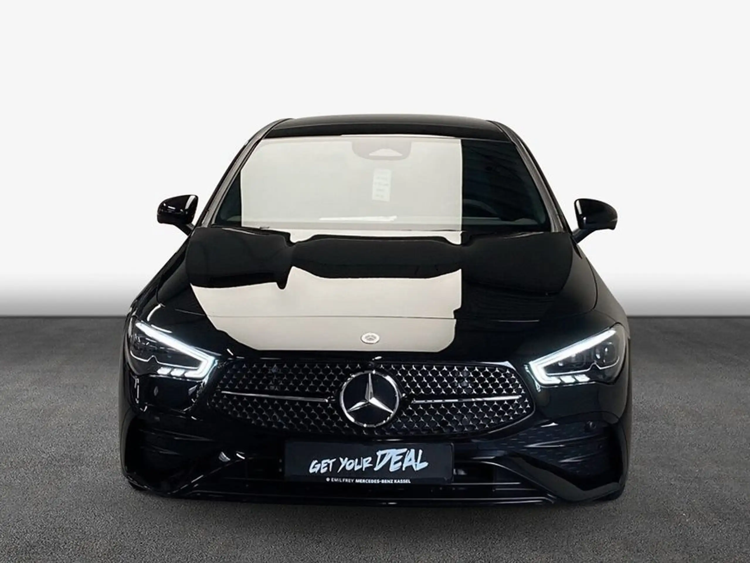 Mercedes-Benz - CLA 200