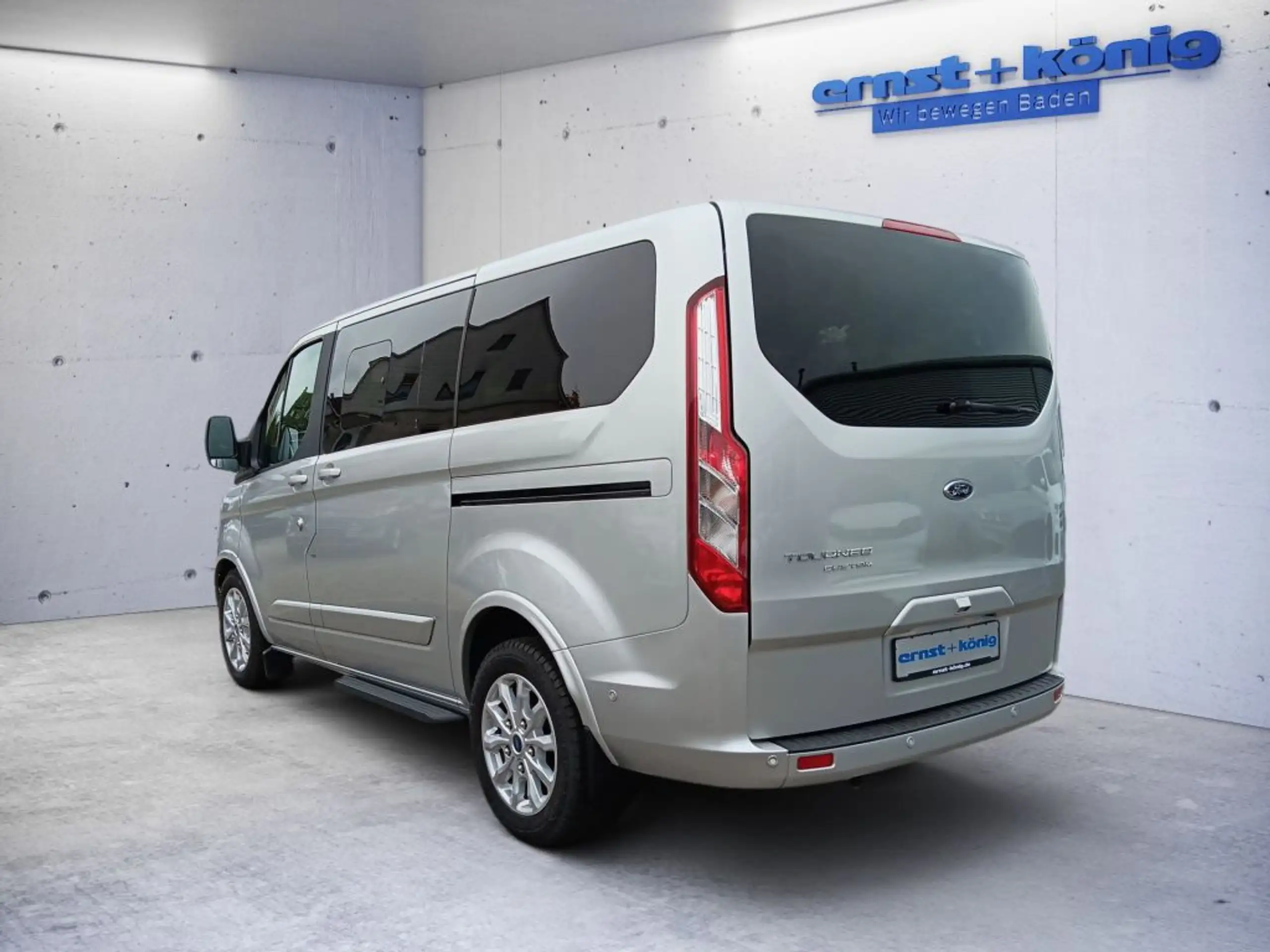 Ford - Tourneo Custom