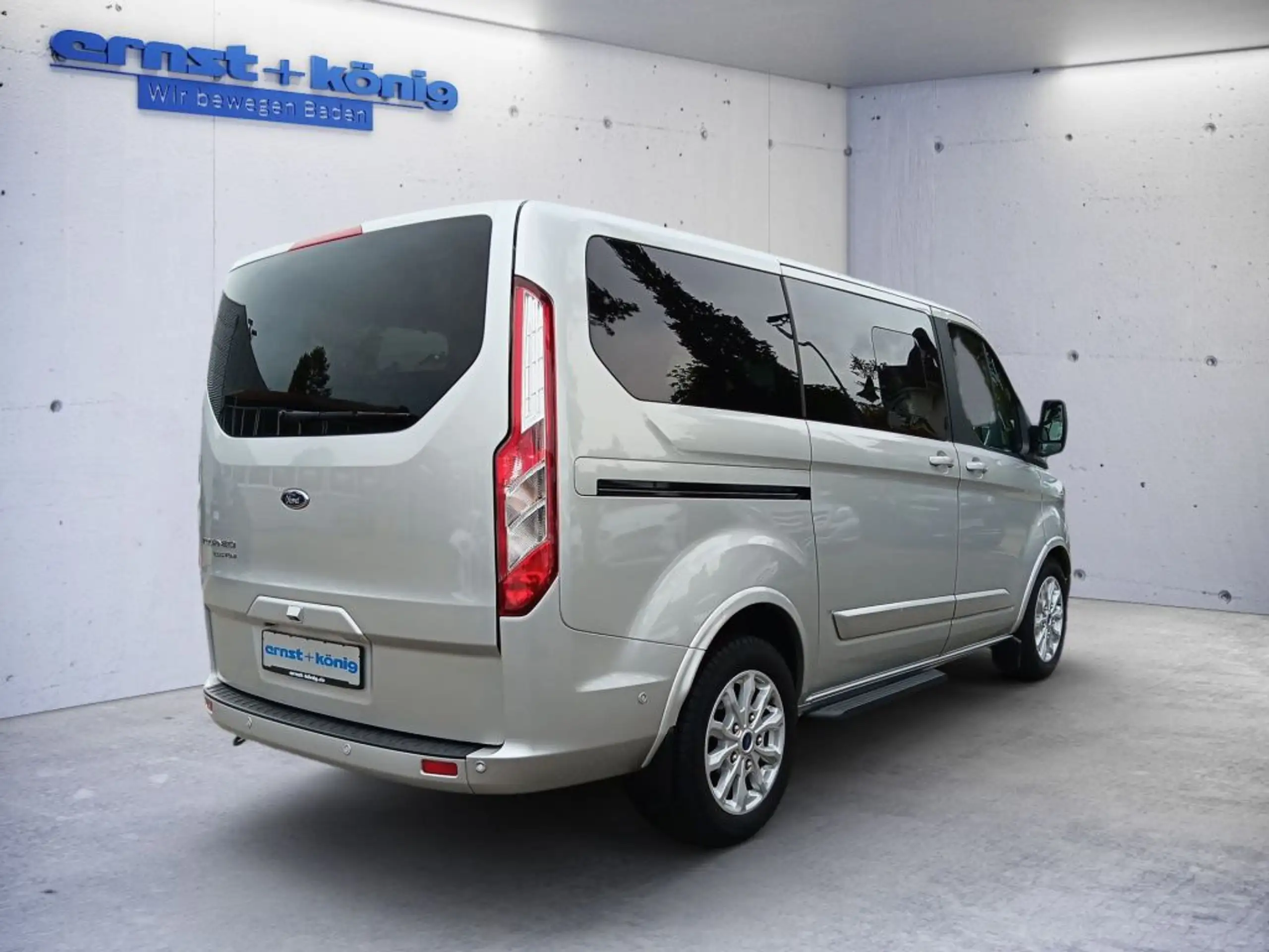 Ford - Tourneo Custom