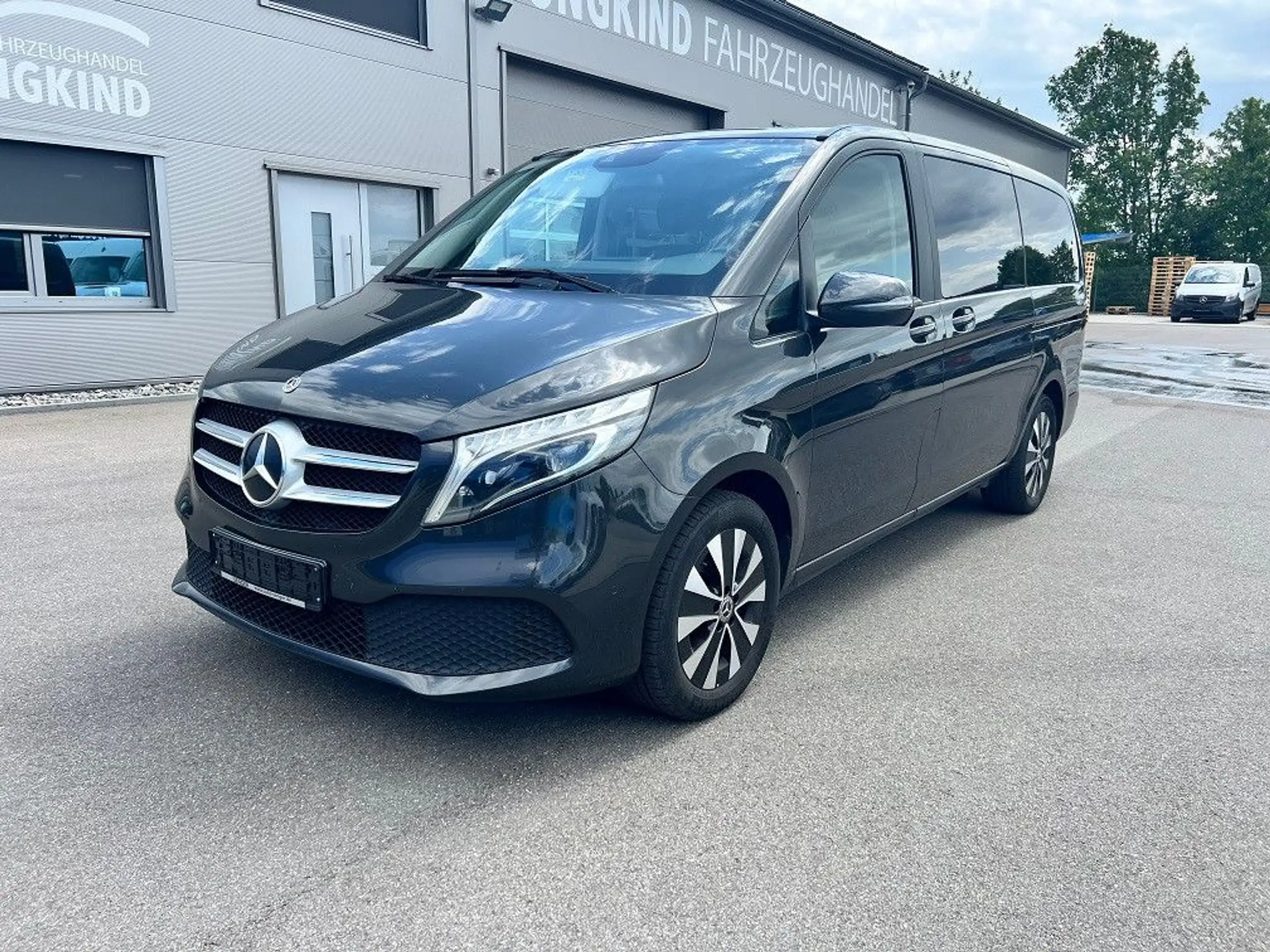 Mercedes-Benz V 250 2021