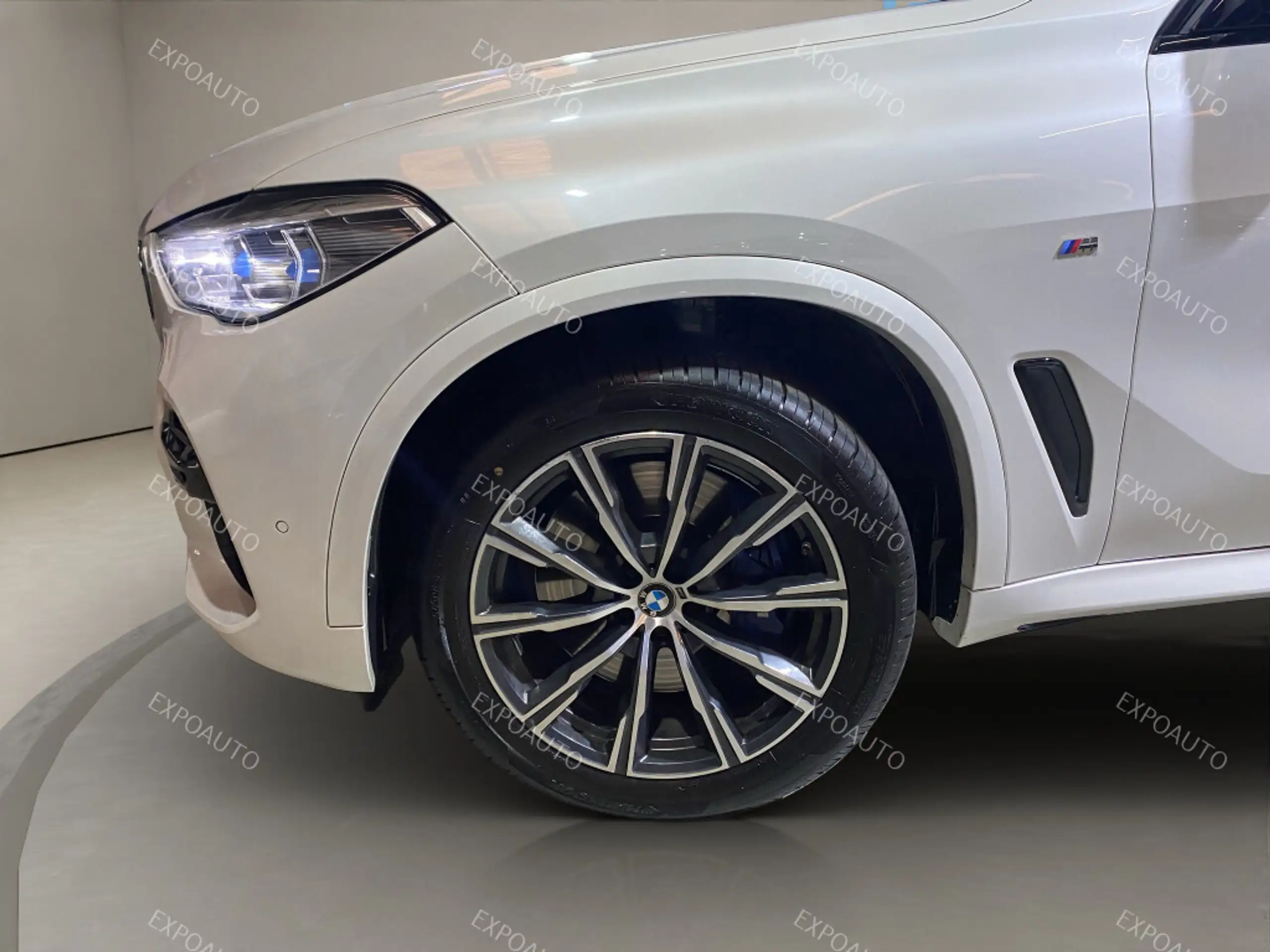 BMW - X5