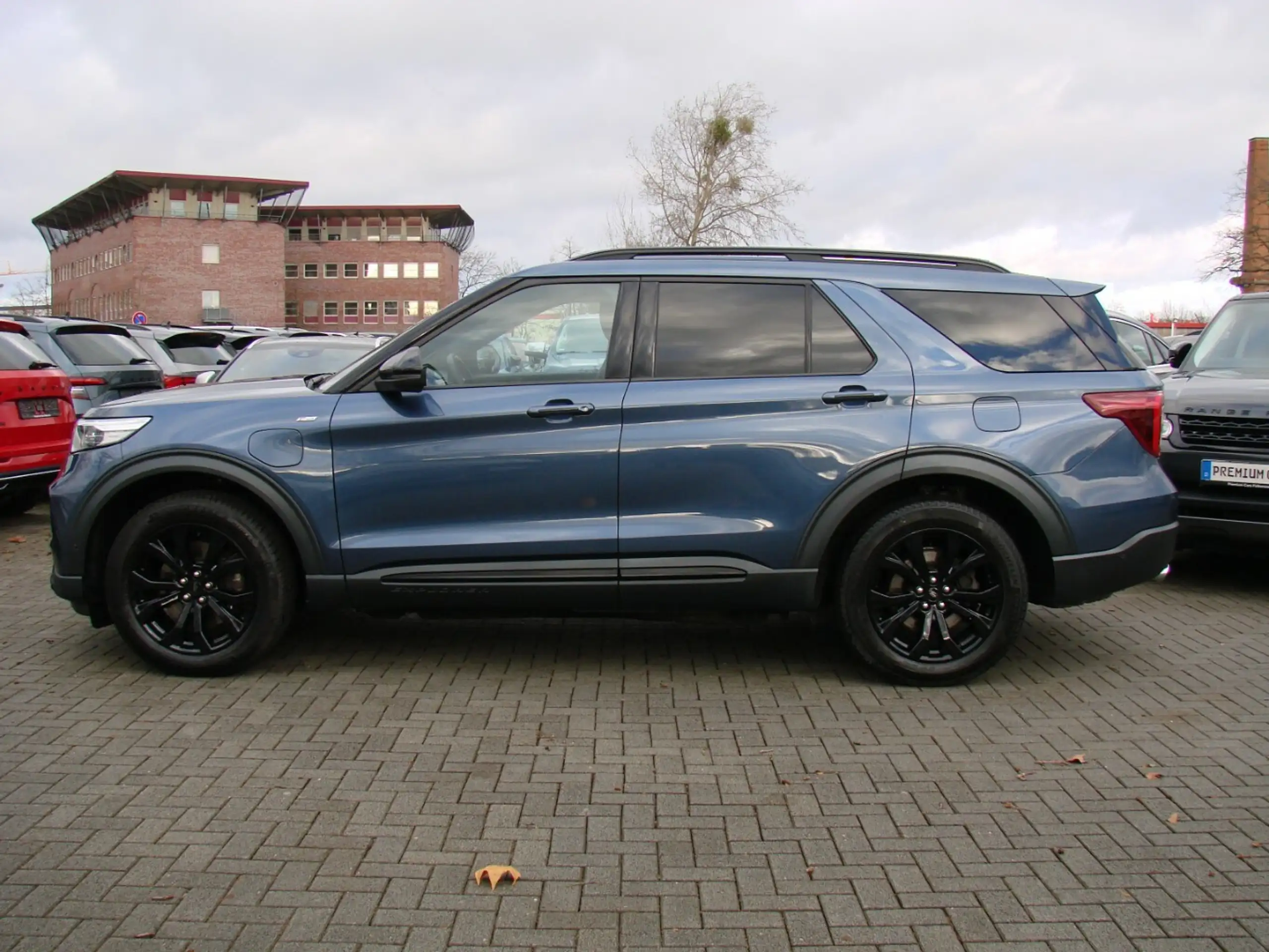 Ford - Explorer