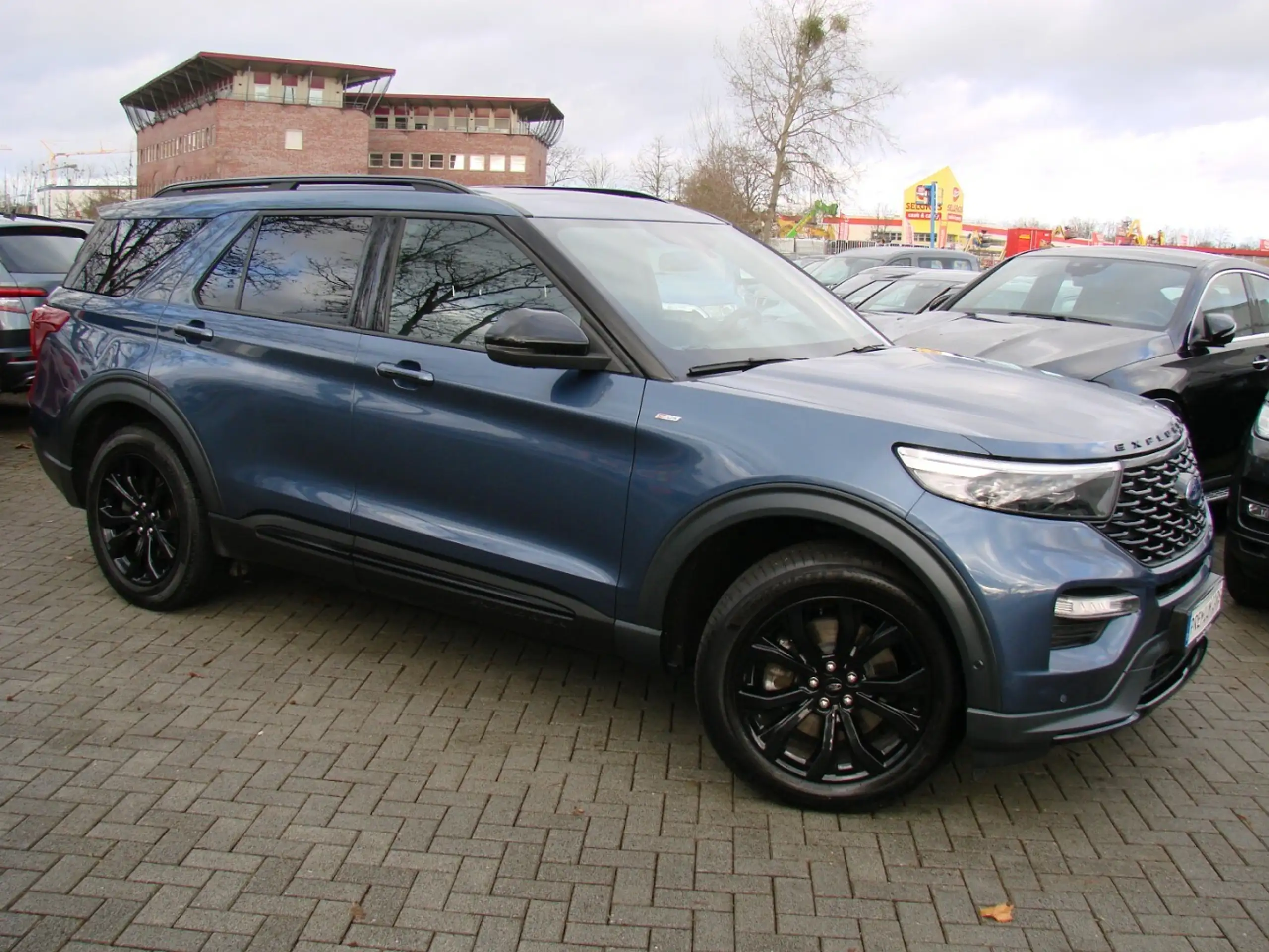 Ford - Explorer