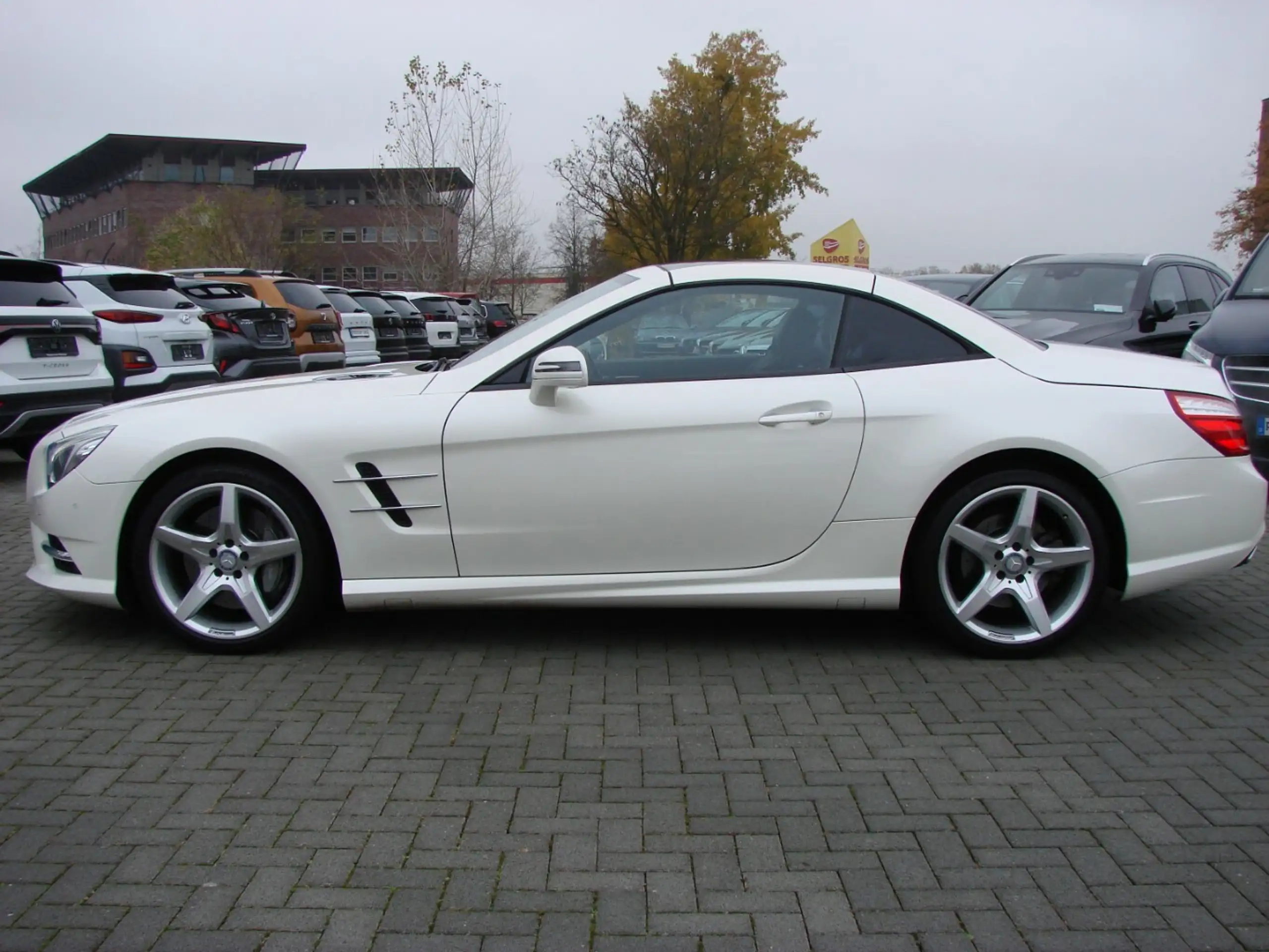 Mercedes-Benz - SL 500