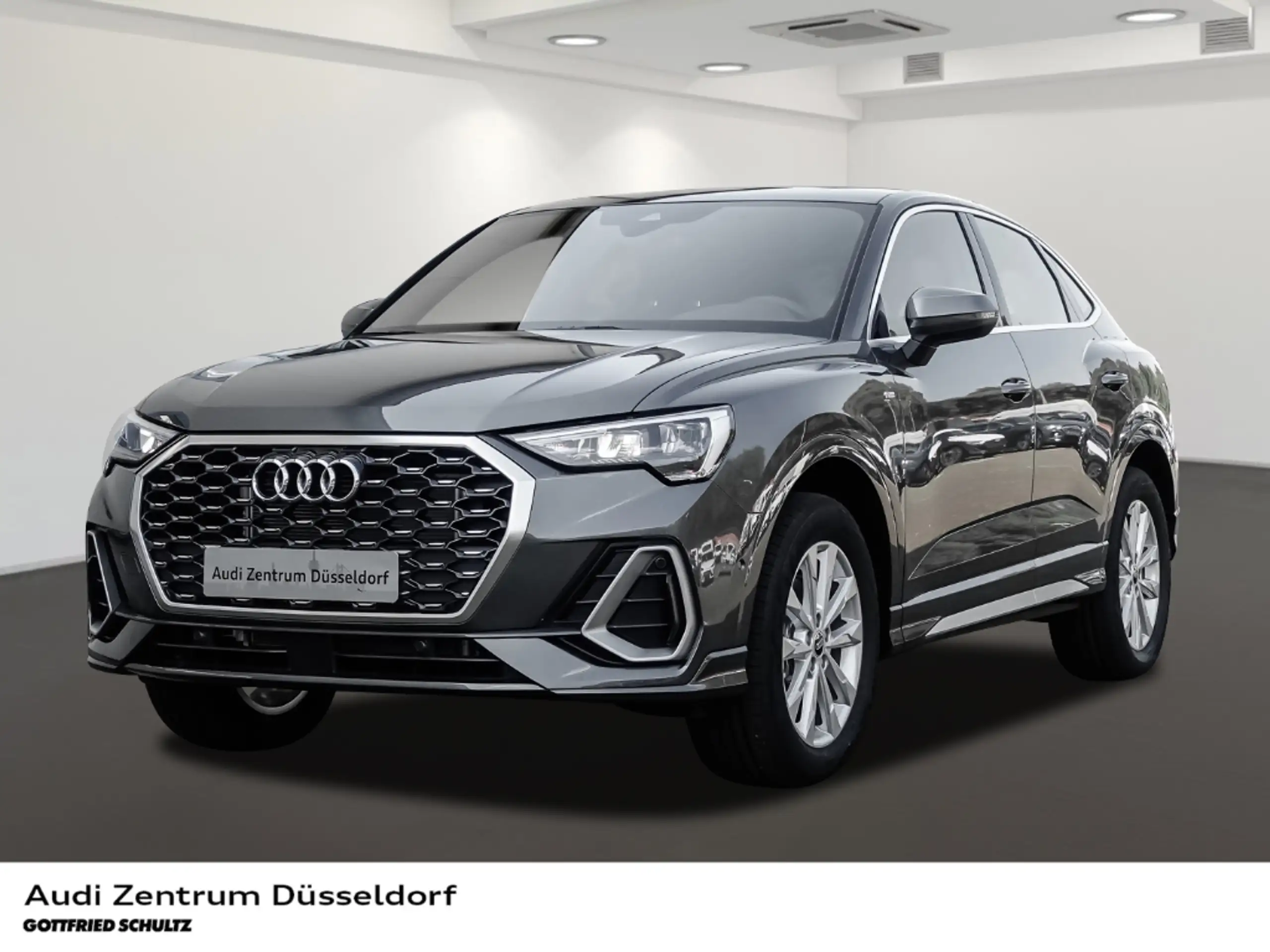 Audi - Q3