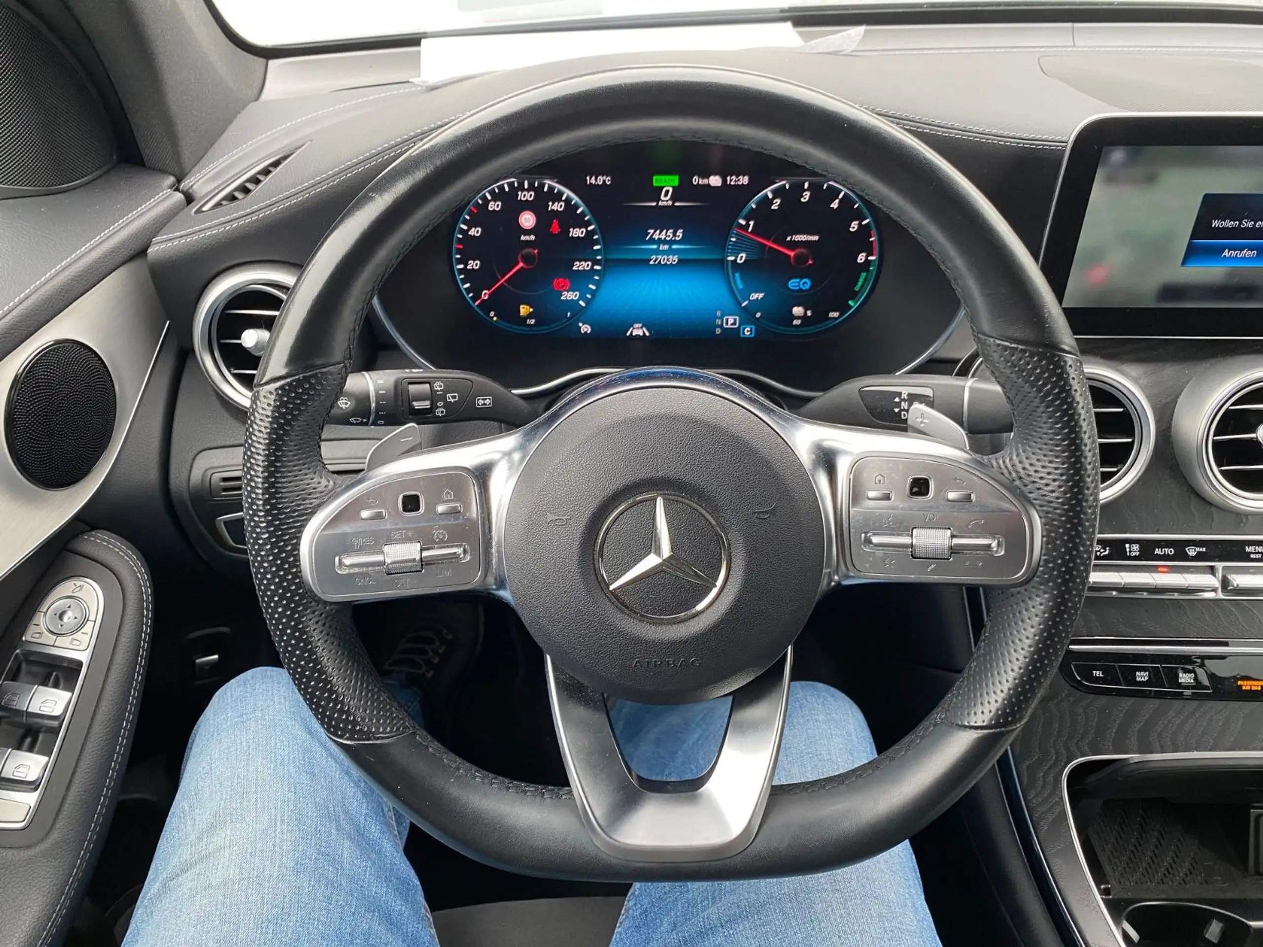 Mercedes-Benz - GLC 300