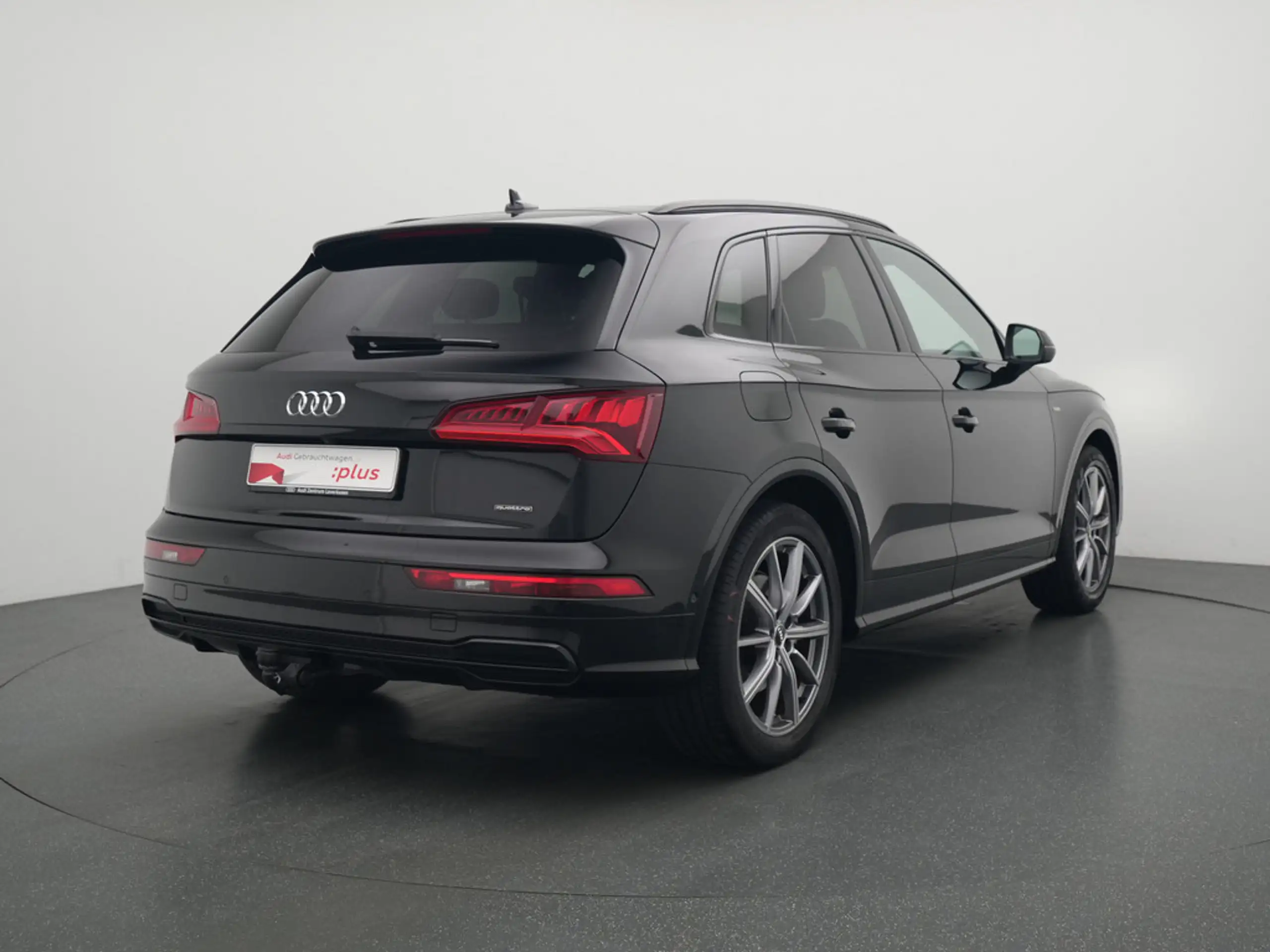 Audi - Q5