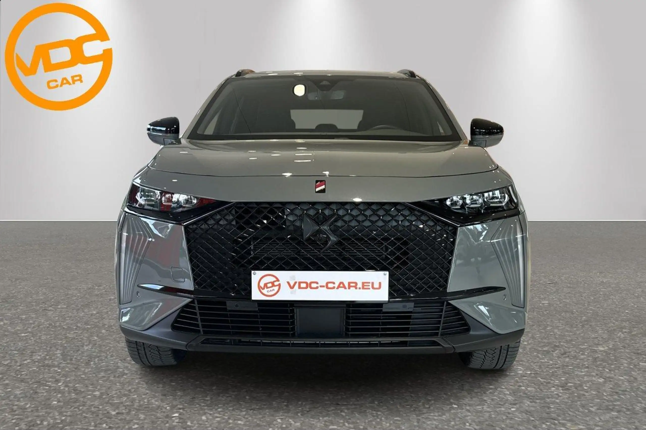 DS Automobiles - DS 7 Crossback