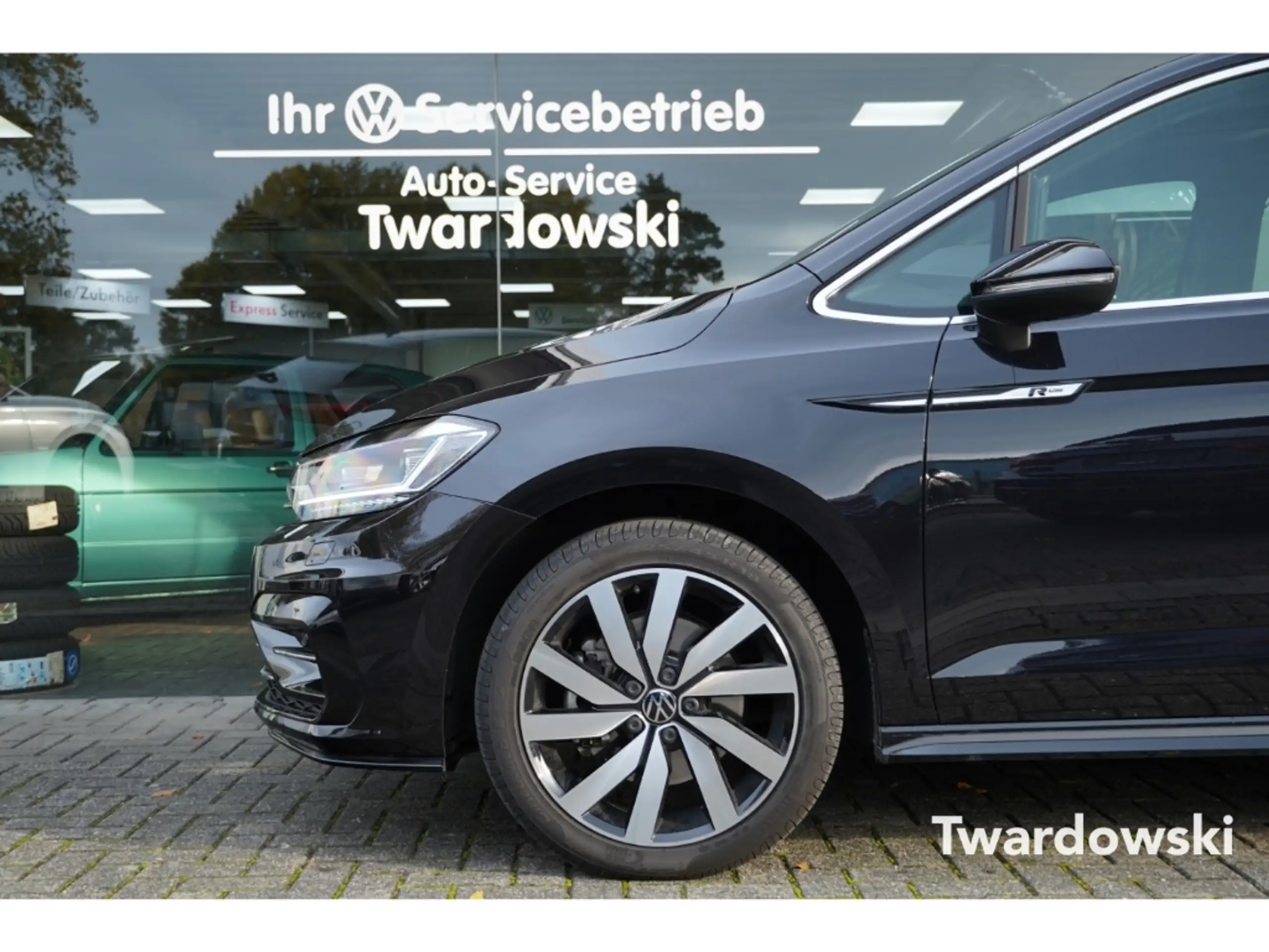 Volkswagen - Touran