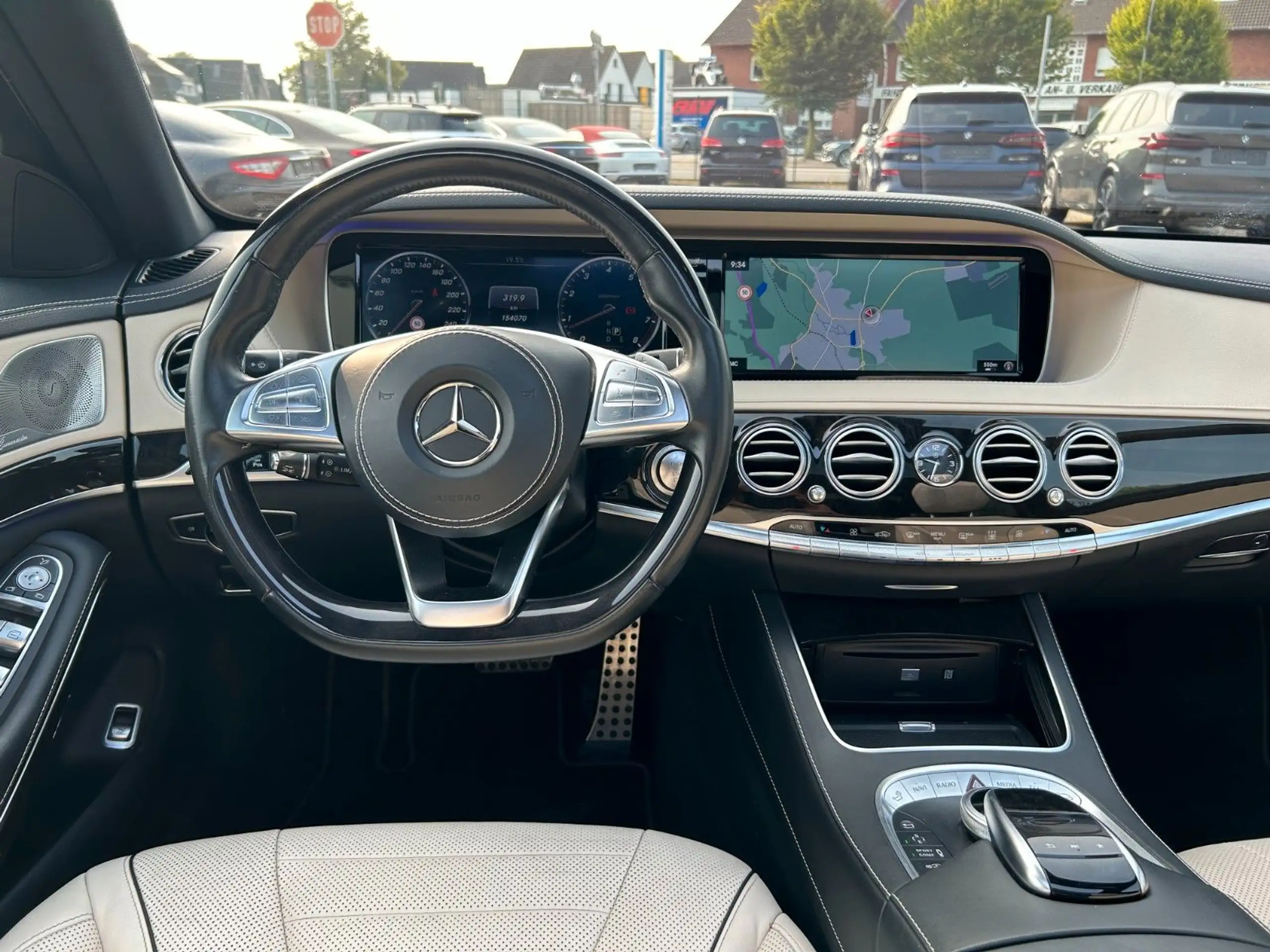 Mercedes-Benz - S 500