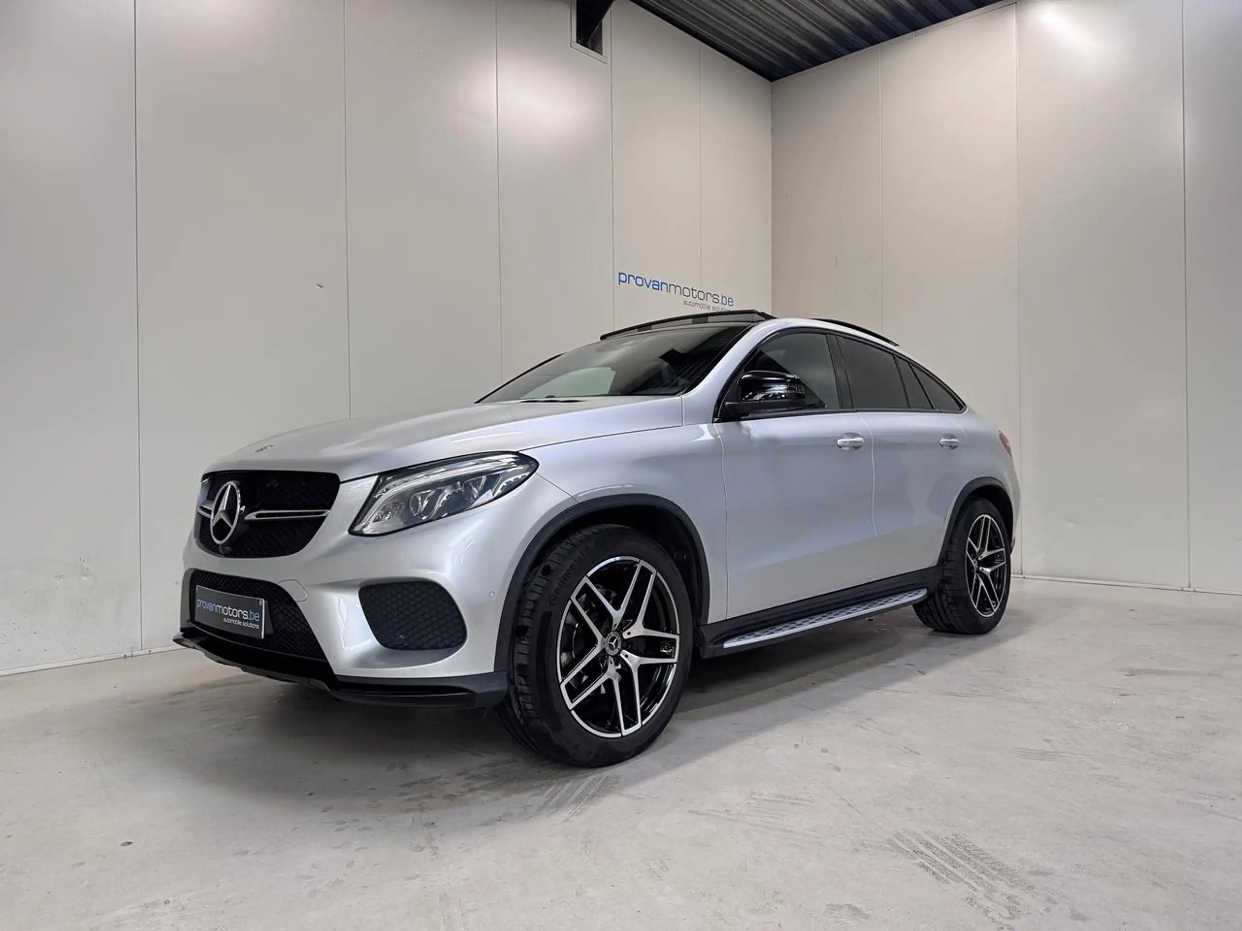 Mercedes-Benz - GLE 350