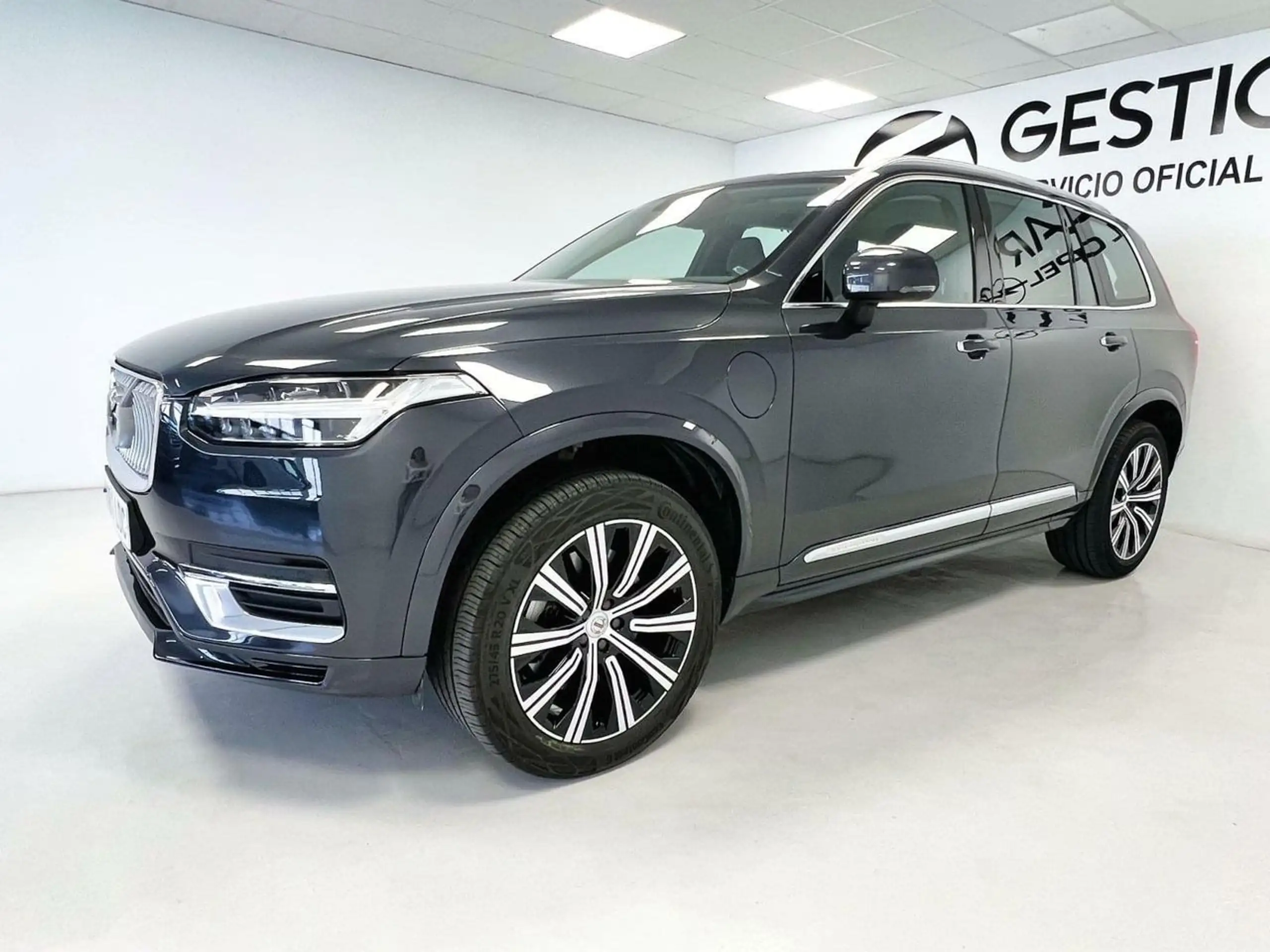 Volvo - XC90