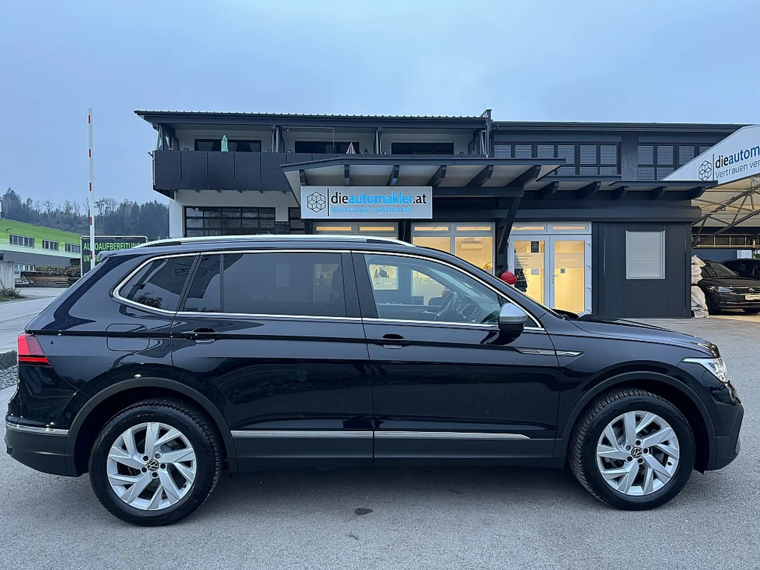 Volkswagen - Tiguan Allspace