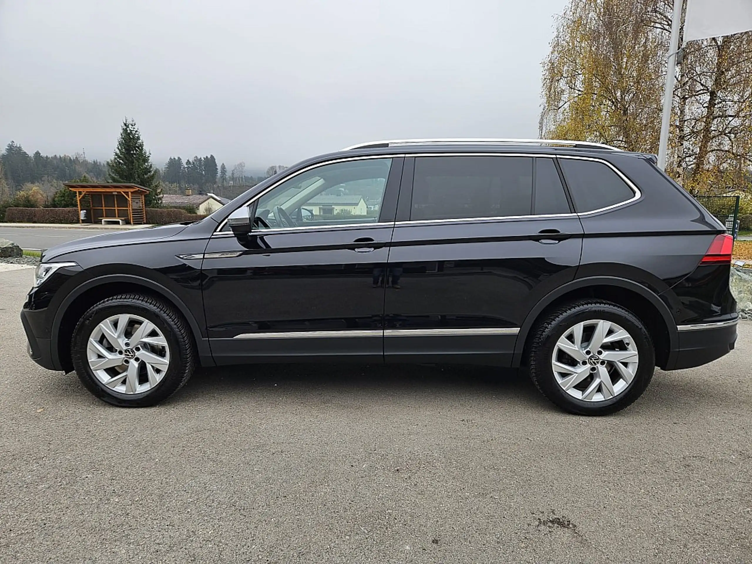 Volkswagen - Tiguan Allspace