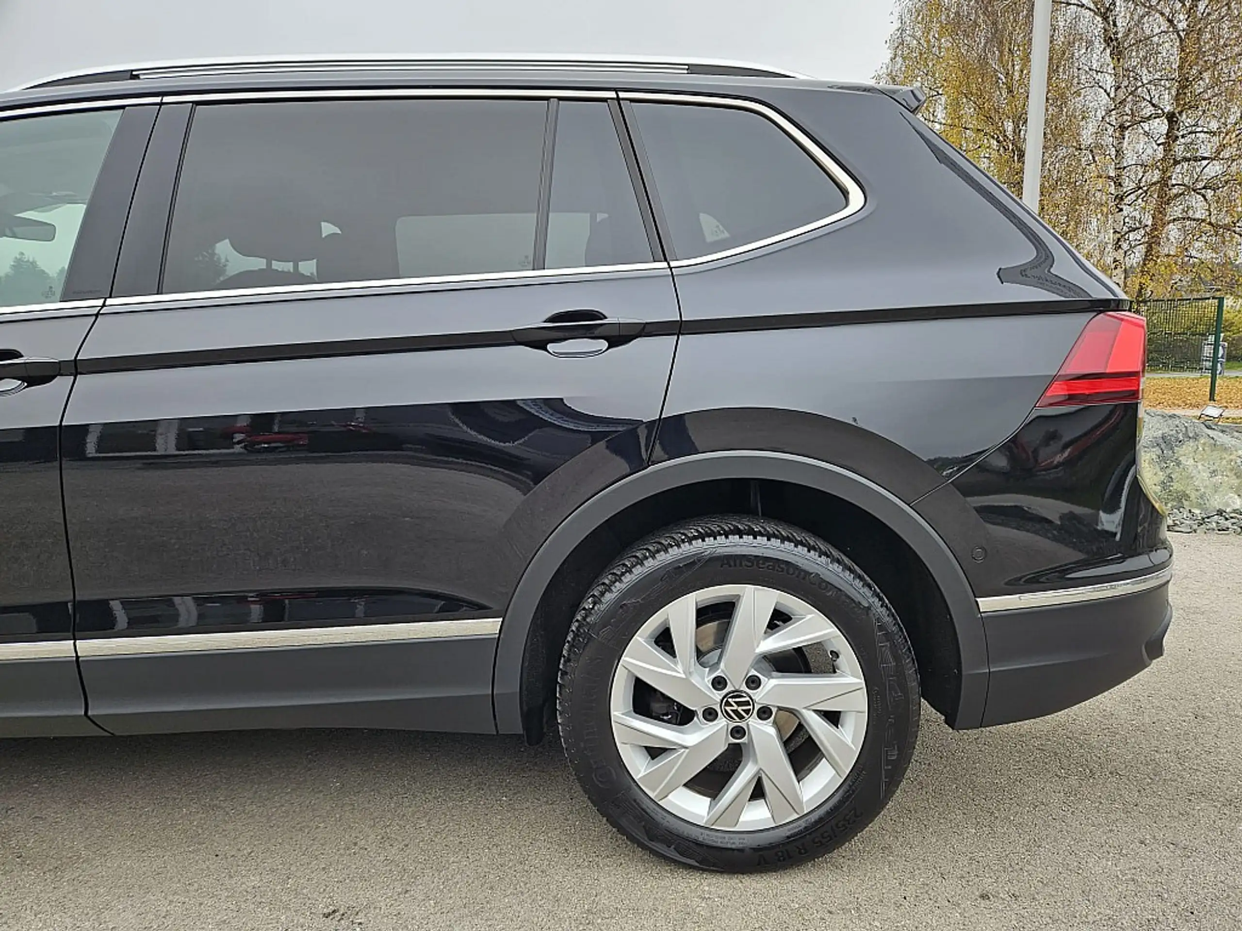 Volkswagen - Tiguan Allspace