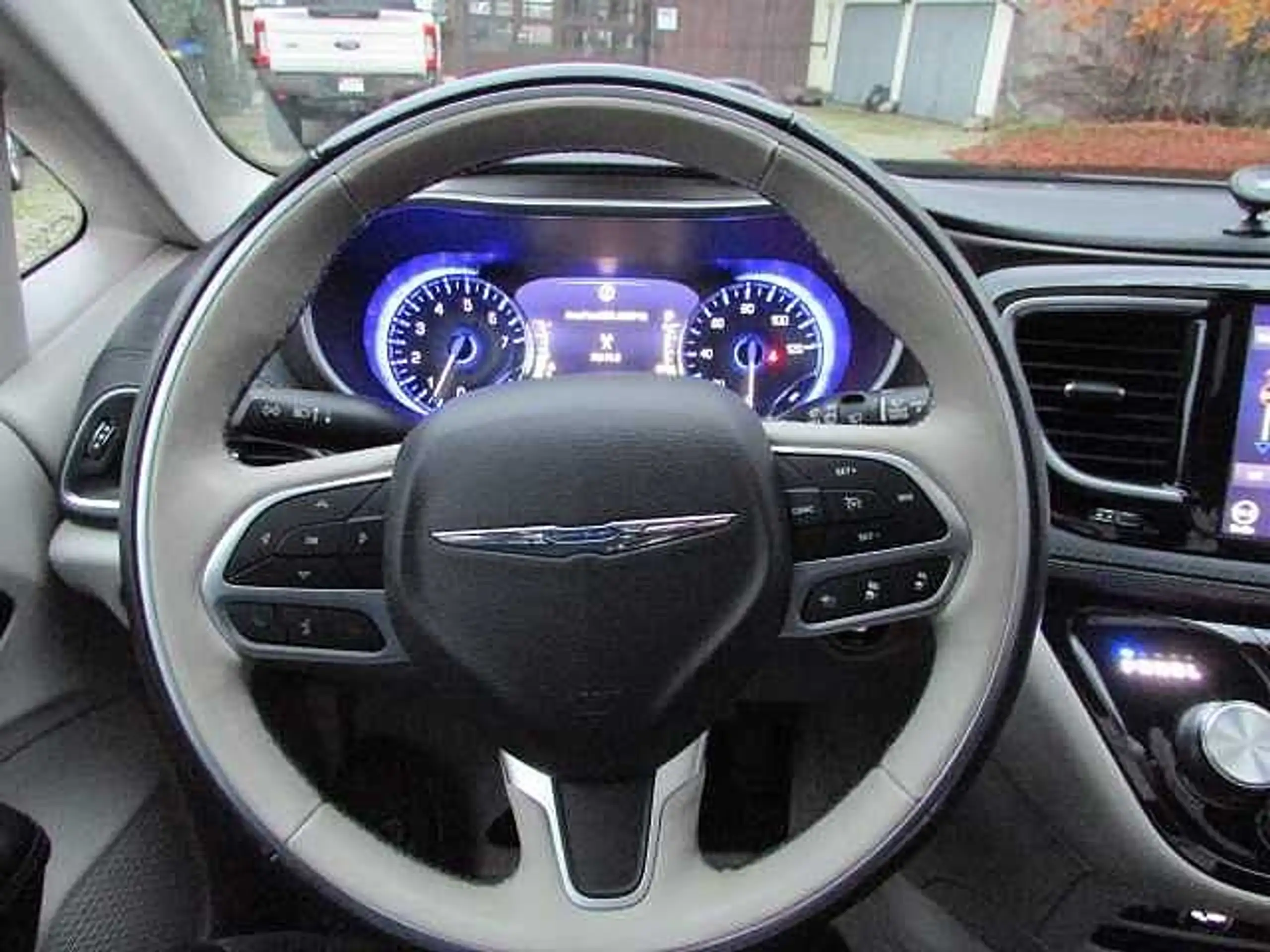 Chrysler - Pacifica