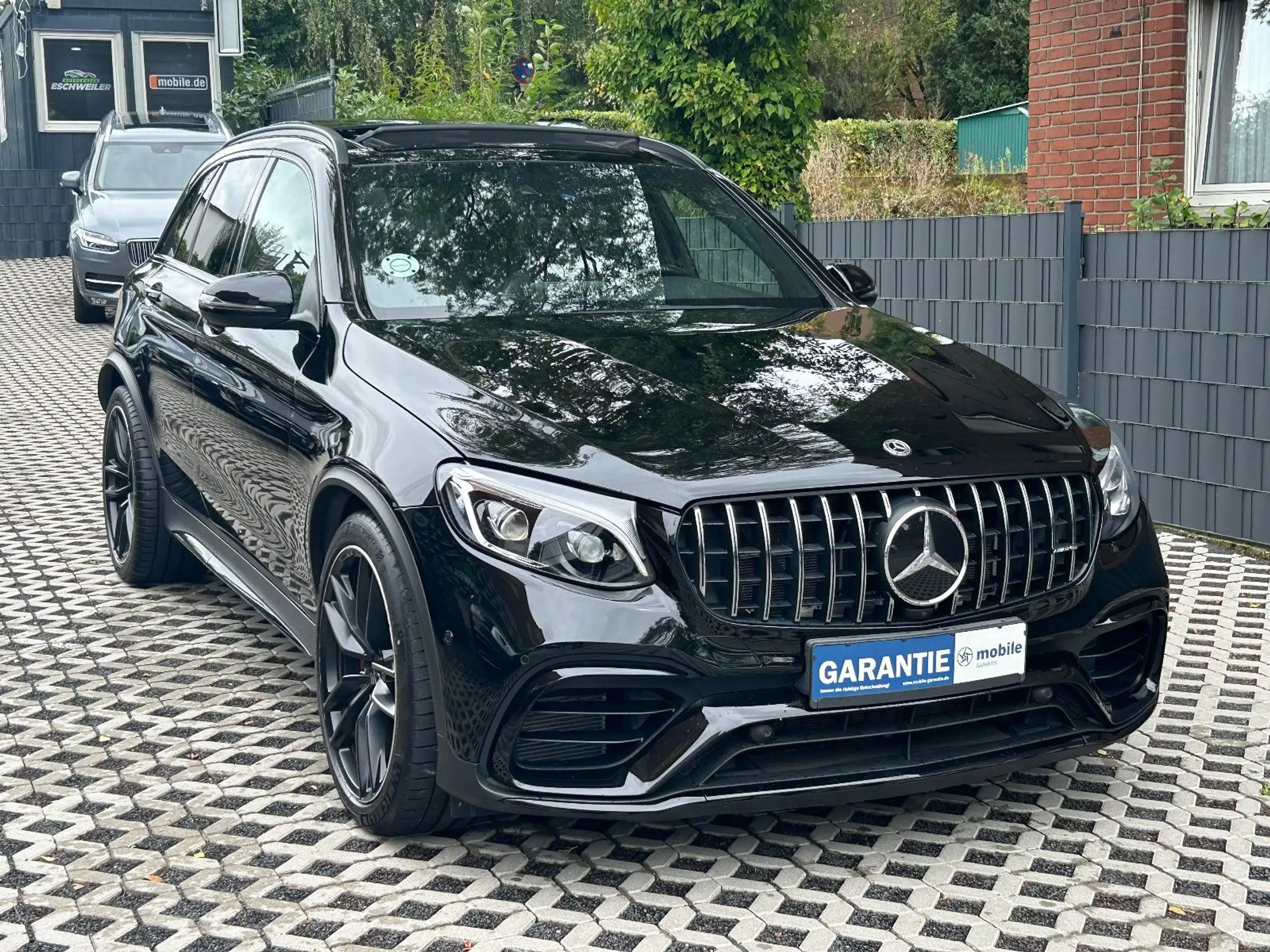 Mercedes-Benz - GLC 63 AMG