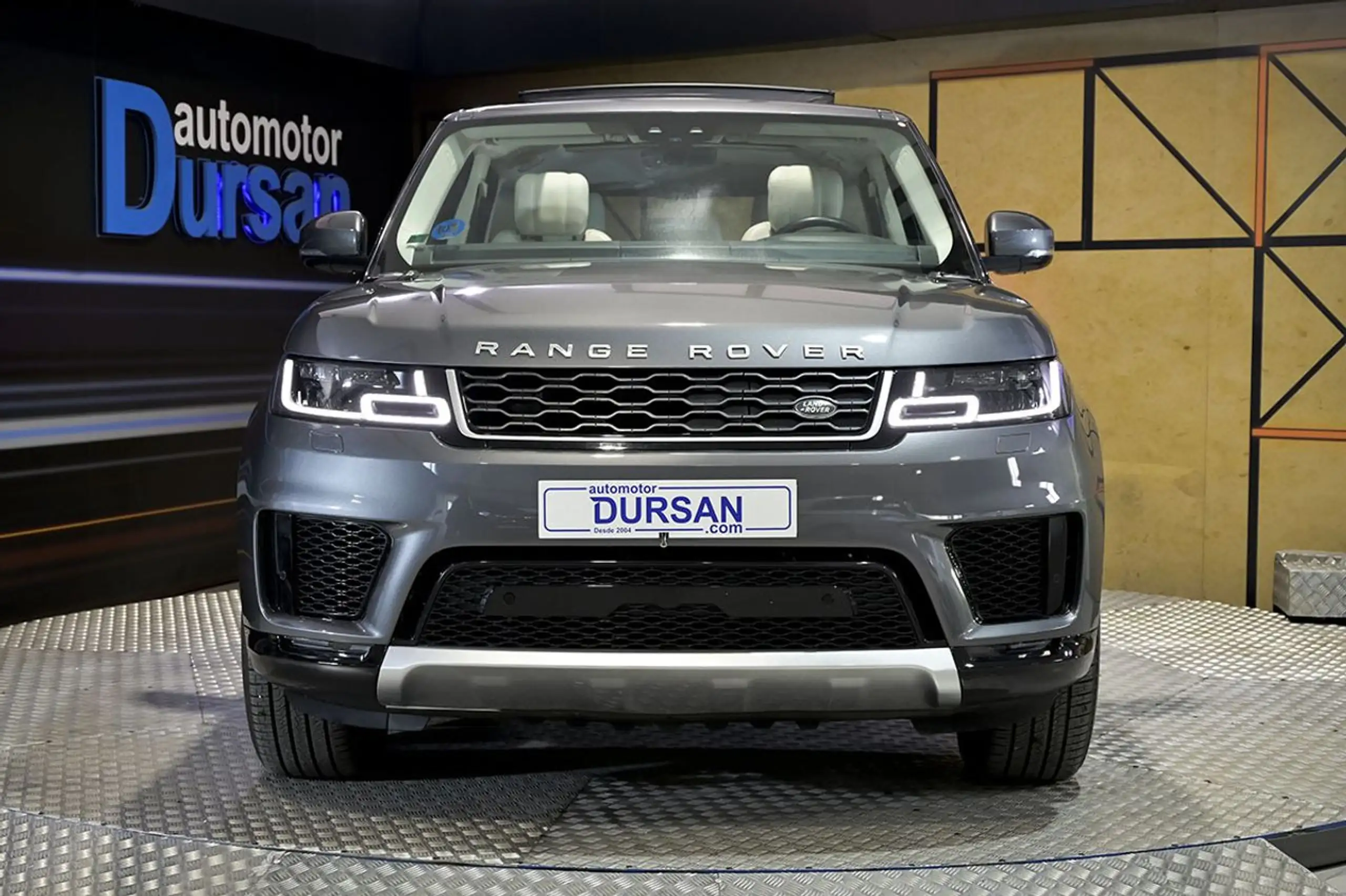 Land Rover - Range Rover Sport