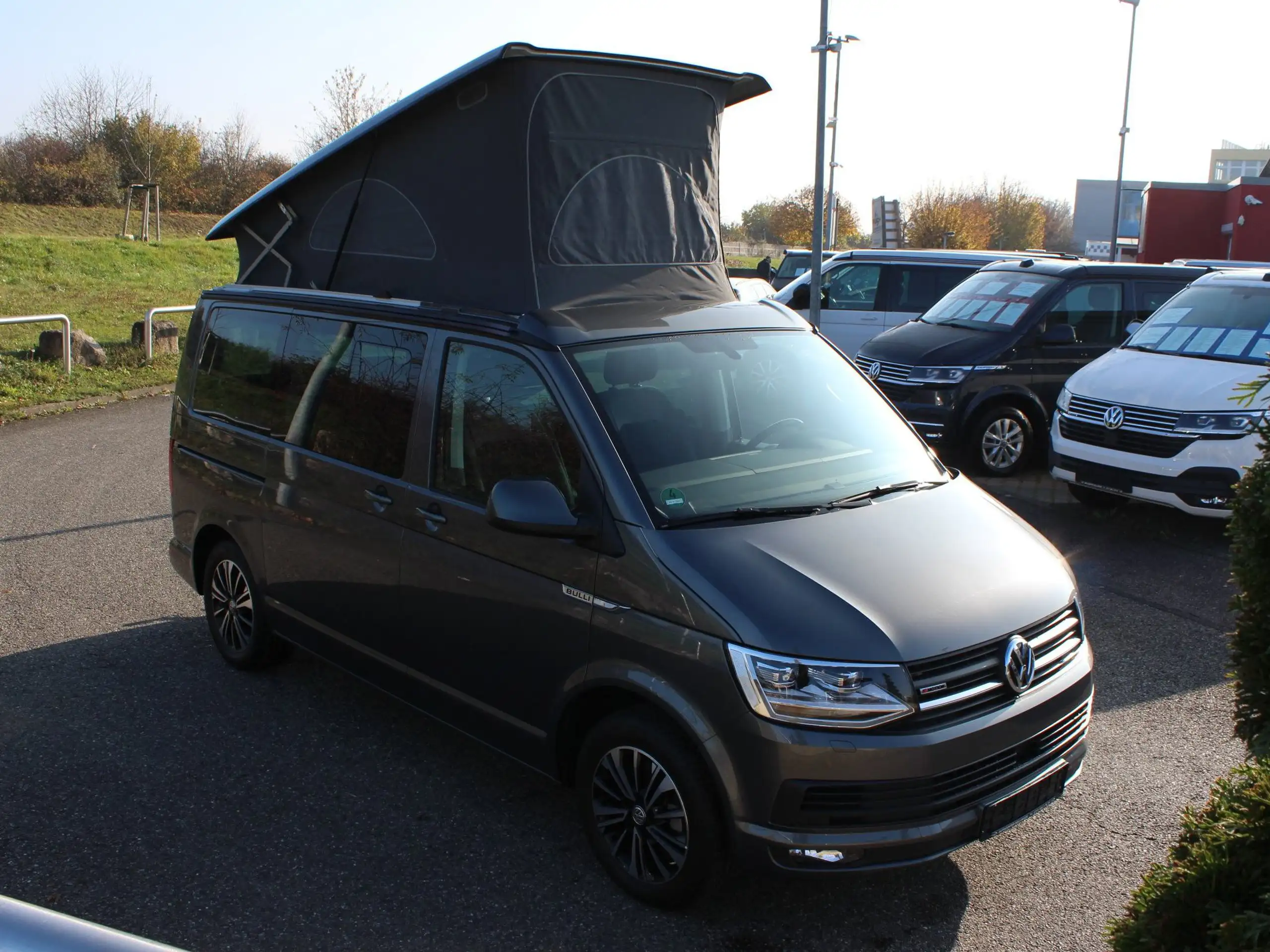 Volkswagen - T6 California